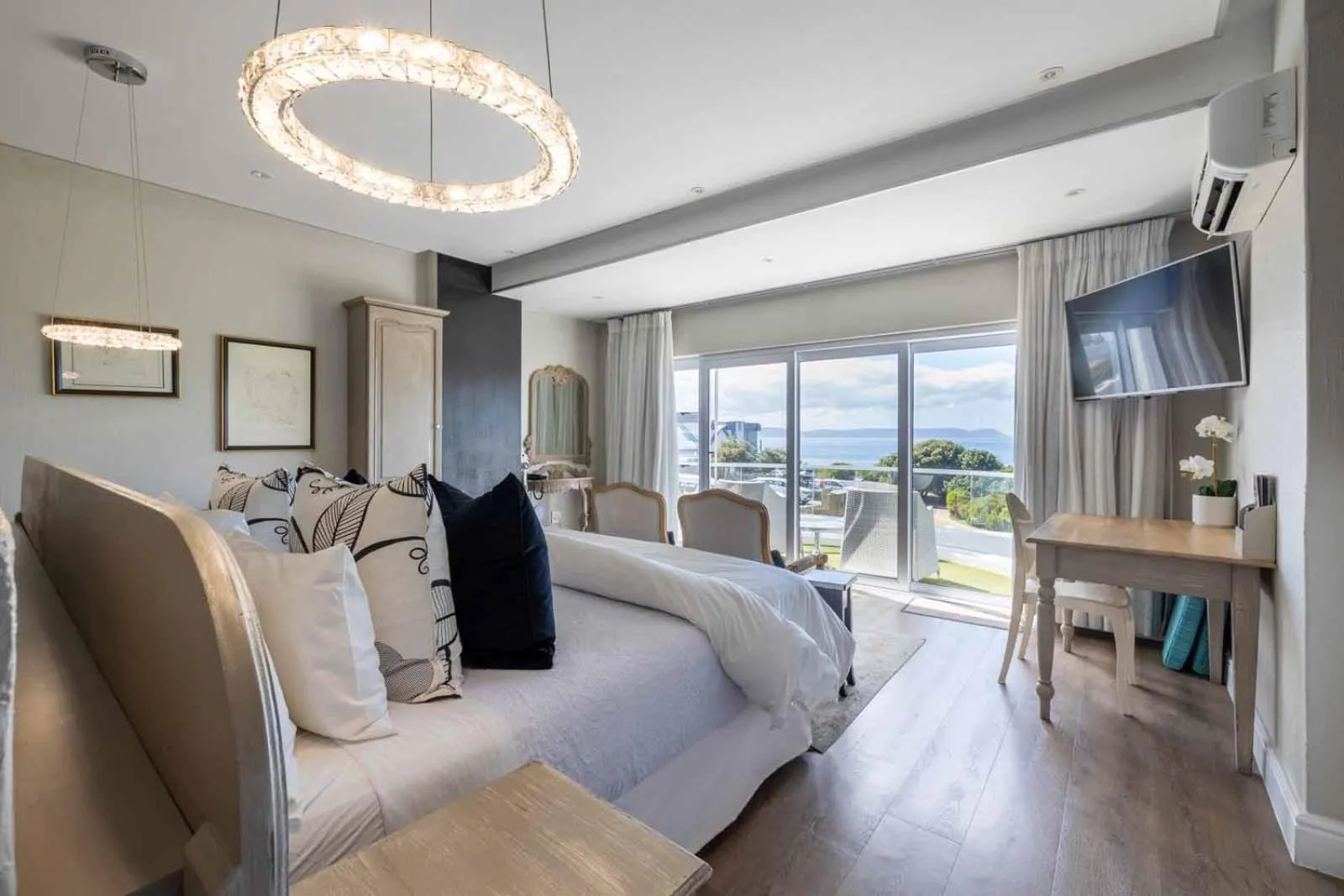 Photo of the whole room in Hermanus Boutique Guest House