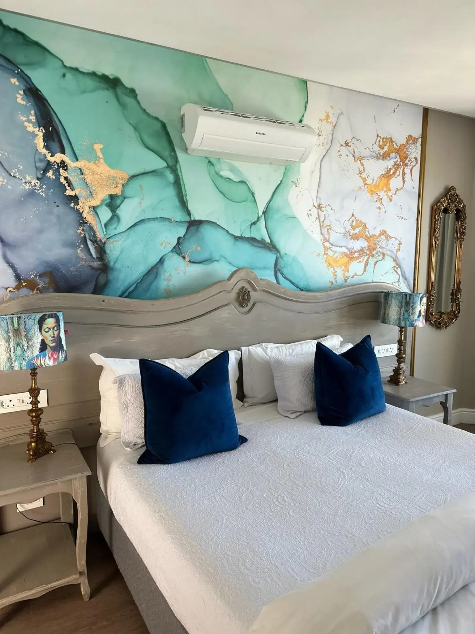 Luxury Sea View Room with Balcony in Hermanus Boutique Guest House Luxury Sea View Room with Balcony in Hermanus Boutique Guest House