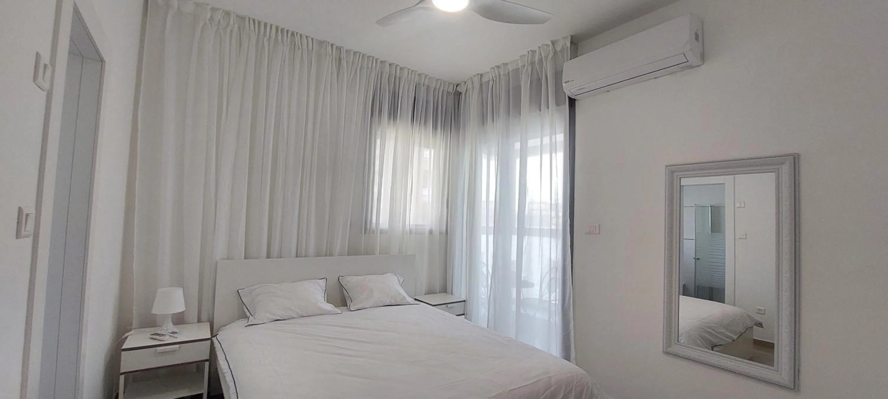 Stunning Penthouse with sea views and private heated pool