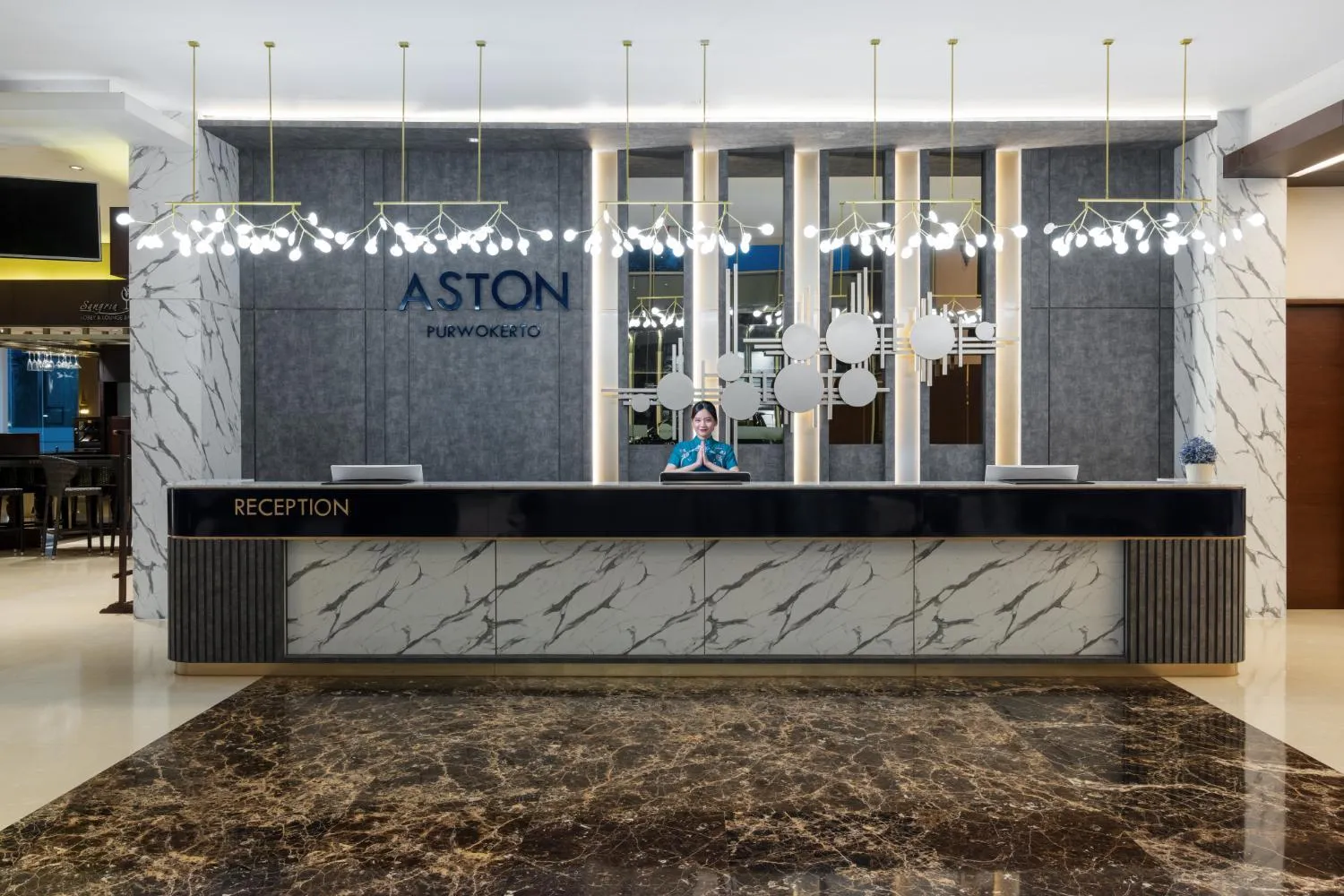 Lobby or reception in Aston Purwokerto Hotel & Conference Center