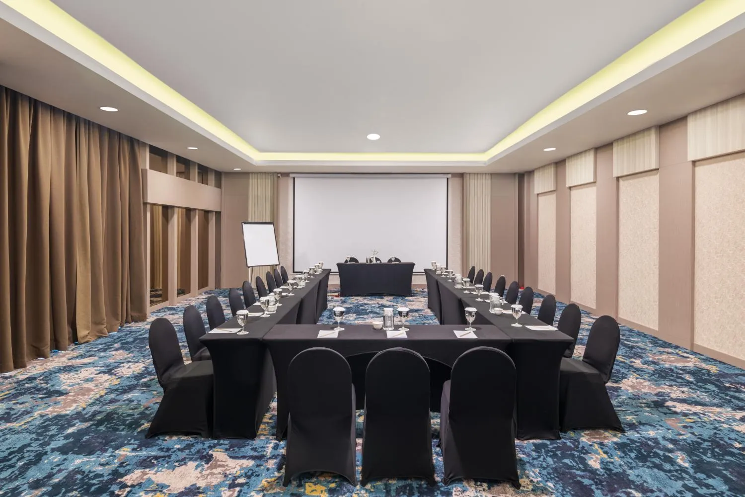 Meeting/conference room in Aston Purwokerto Hotel & Conference Center