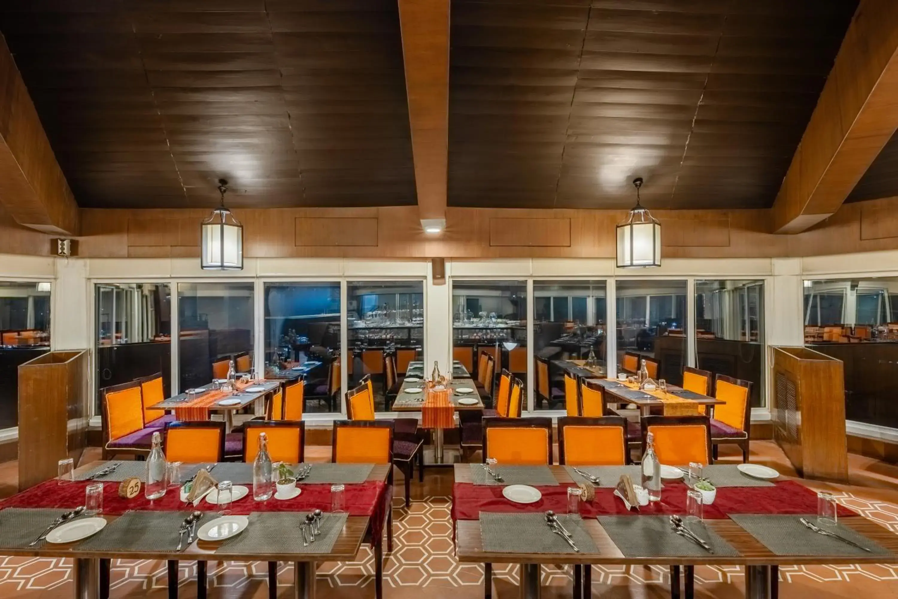 Restaurant/places to eat in Sterling Darjeeling Restaurant/places to eat in Sterling Darjeeling