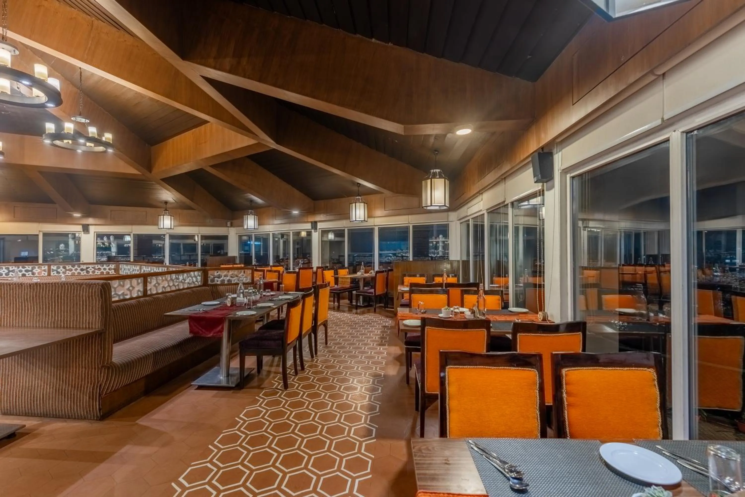 Restaurant/places to eat in Sterling Darjeeling