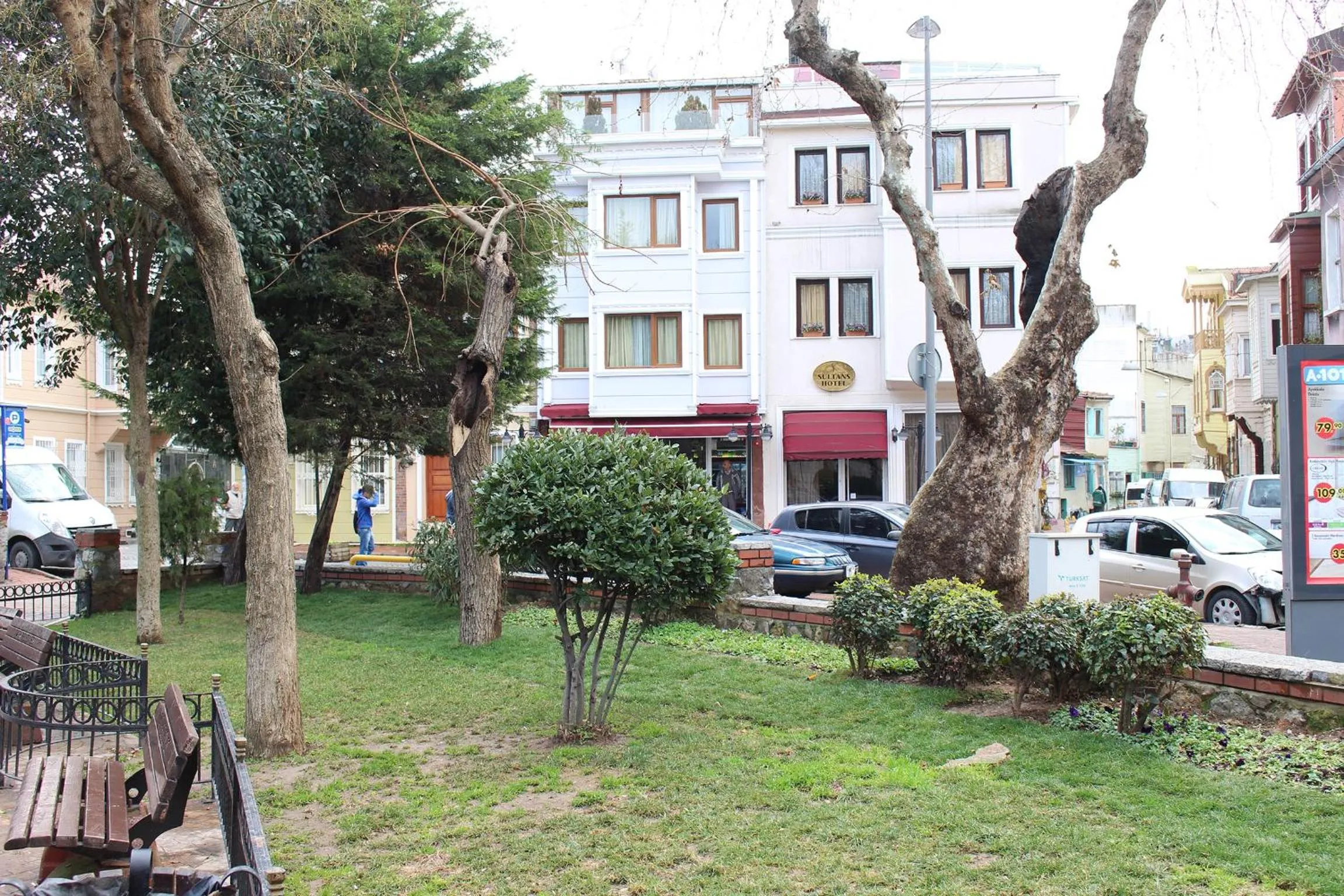 Property building in Sultans Hotel