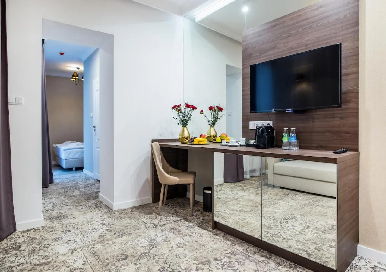 Living room, Bed in Aparthotel Rakowicka Residence