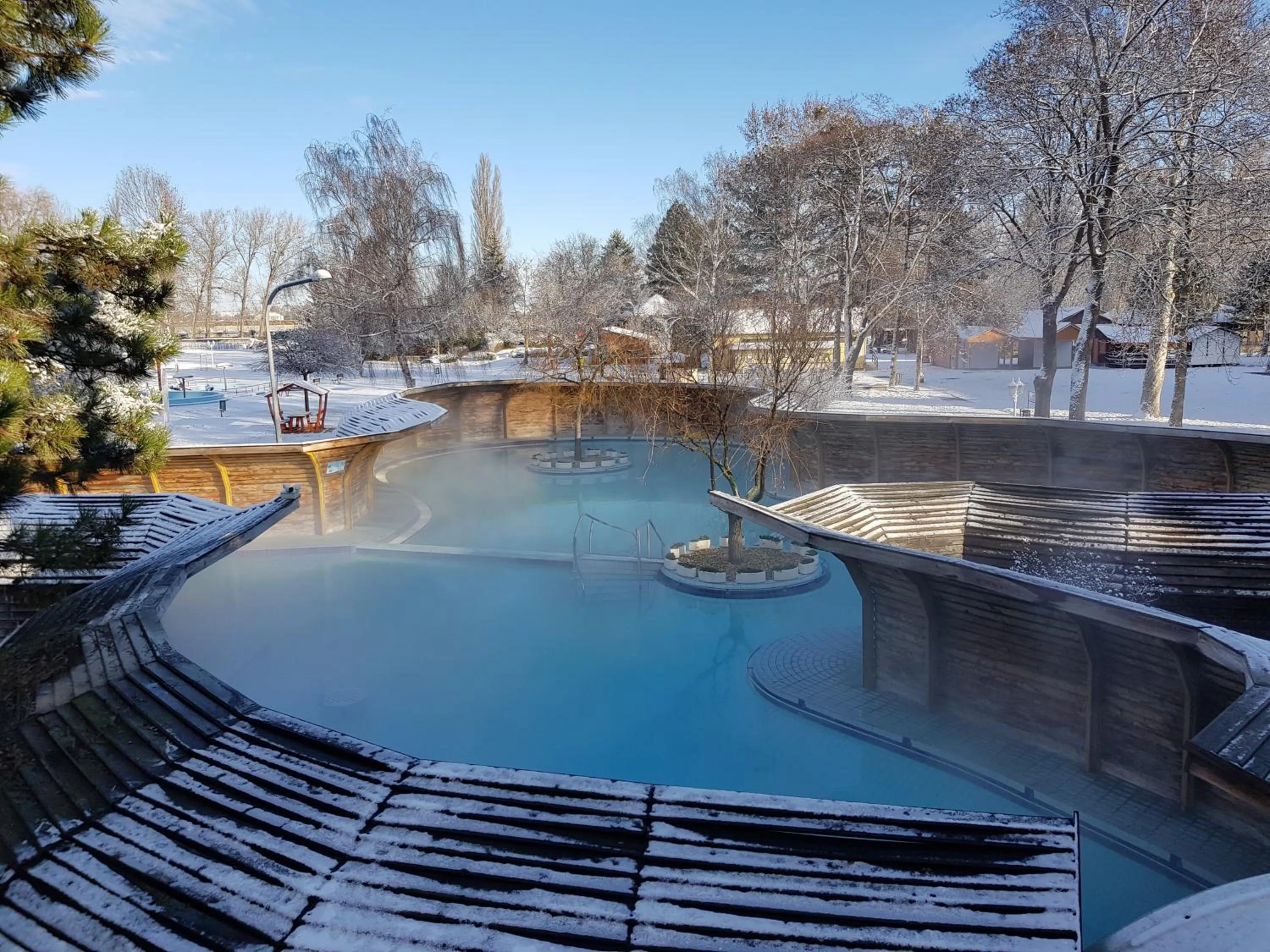 Swimming pool in Thermál Apartmanház