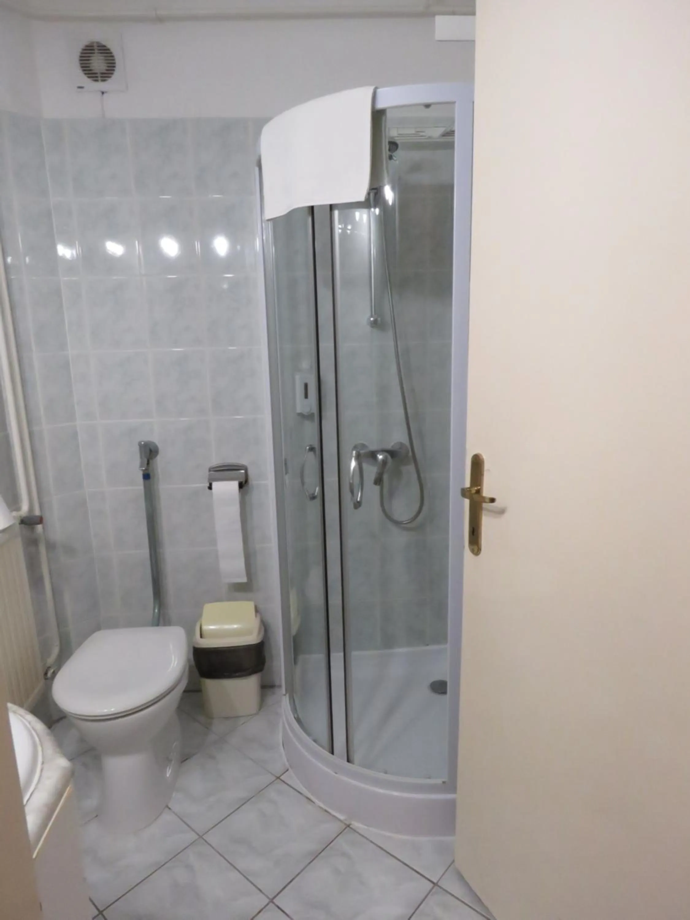 Property building in Thermál Apartmanház