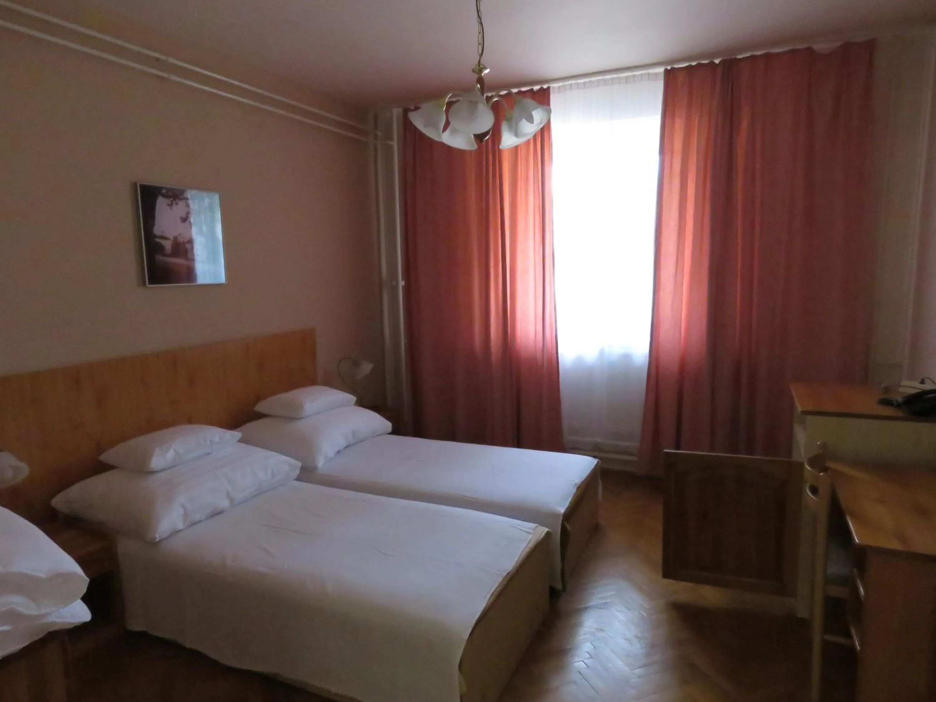 Photo of the whole room, Bed in Thermál Apartmanház