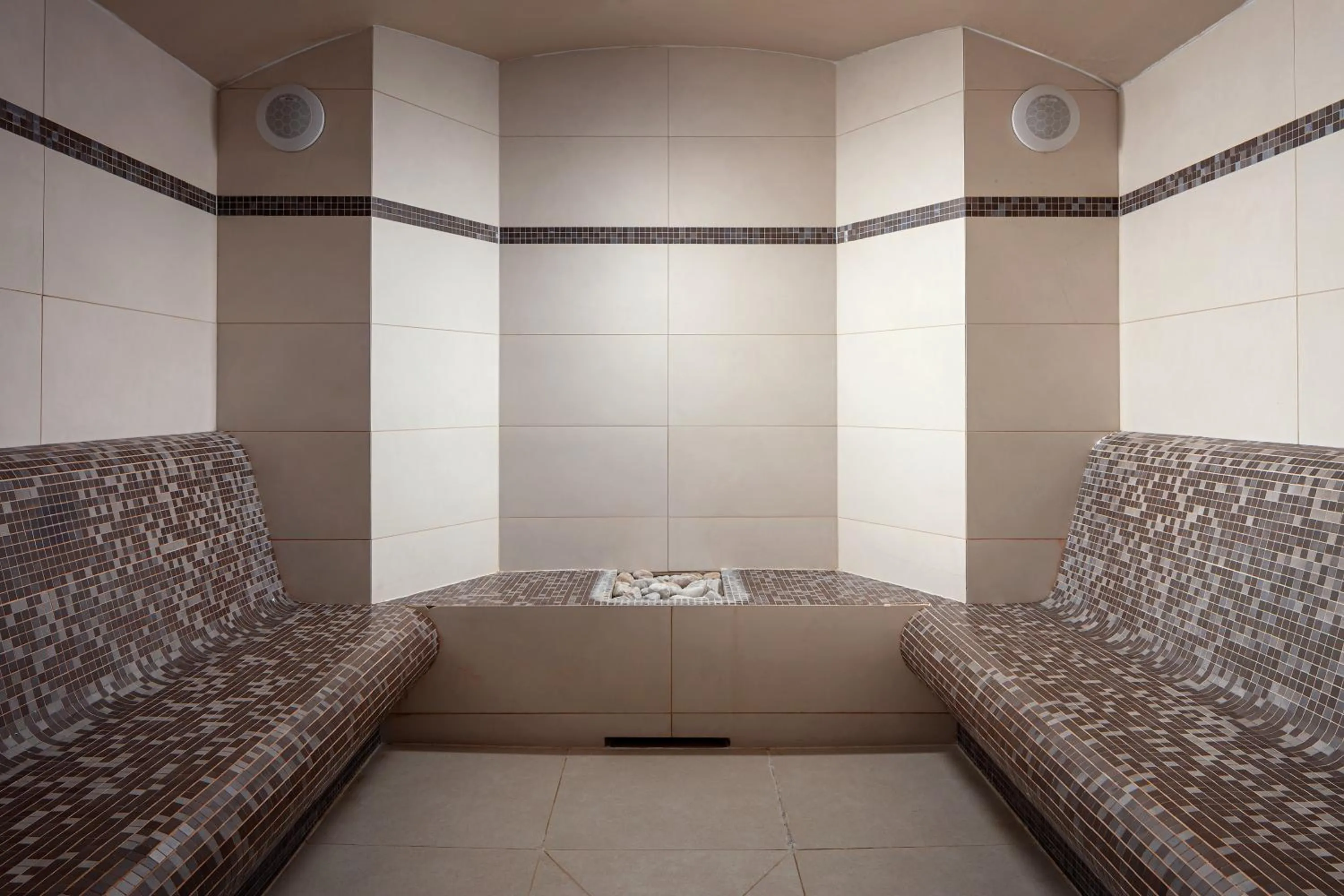 Spa and wellness centre/facilities in Harvey Spa Hotel