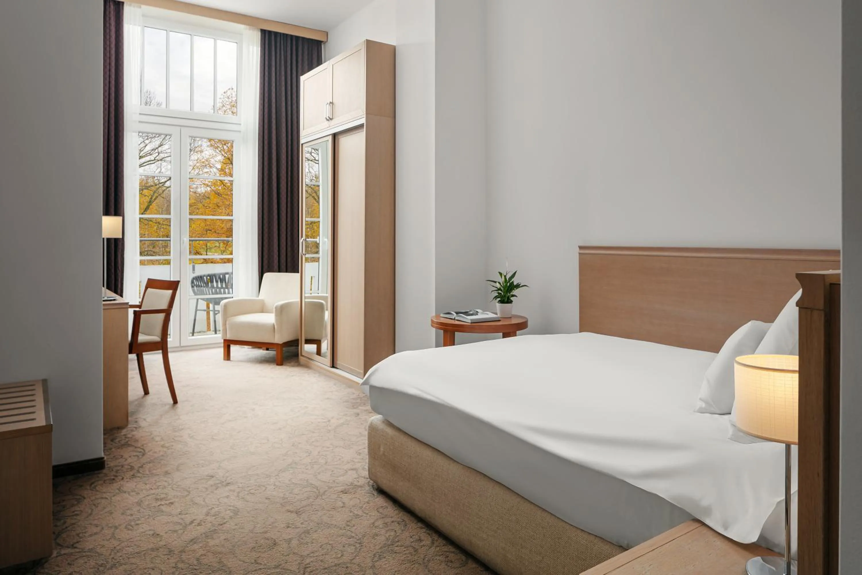 Bed in Harvey Spa Hotel