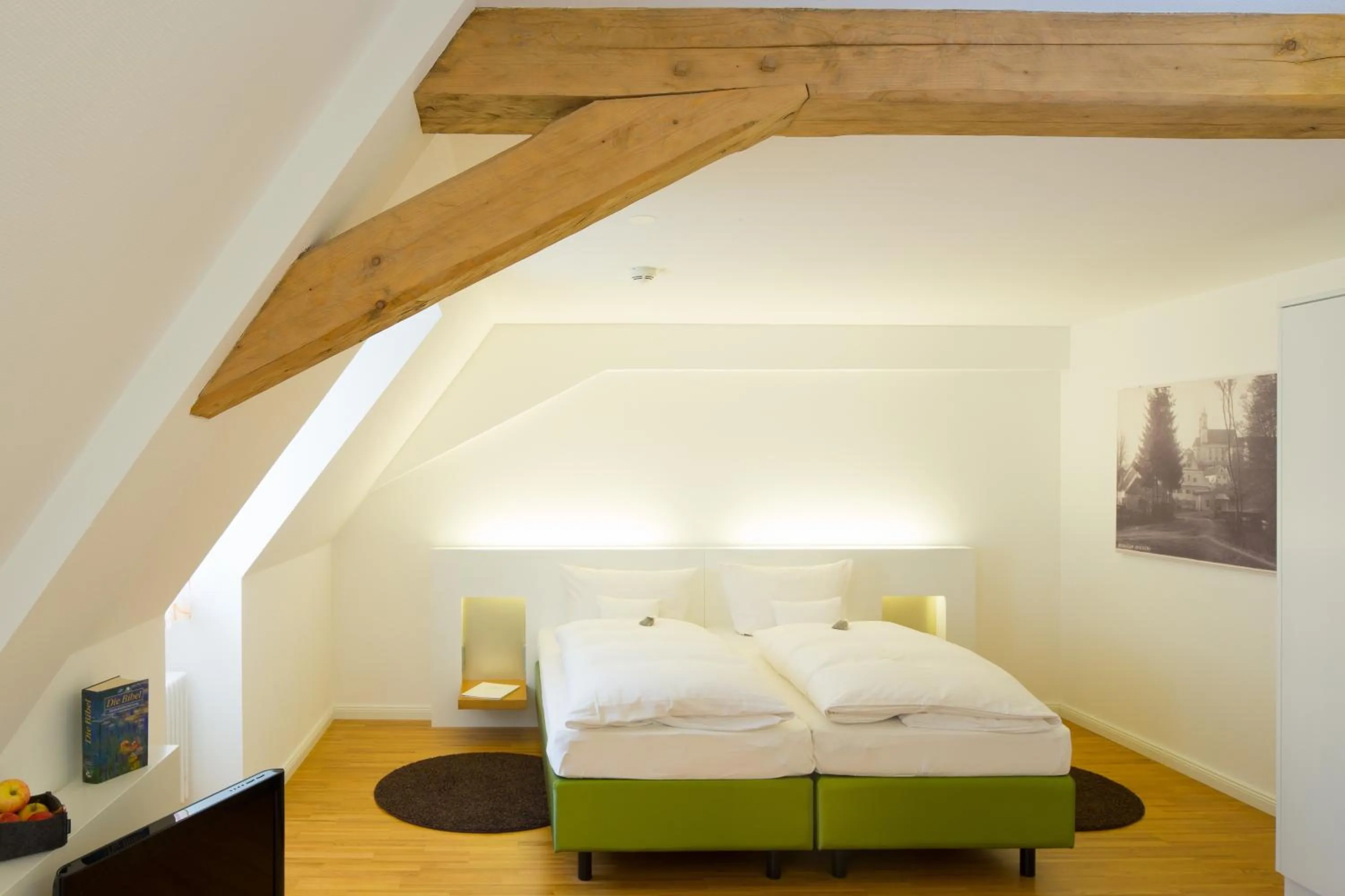 Photo of the whole room, Bed in Hotel Kloster Holzen