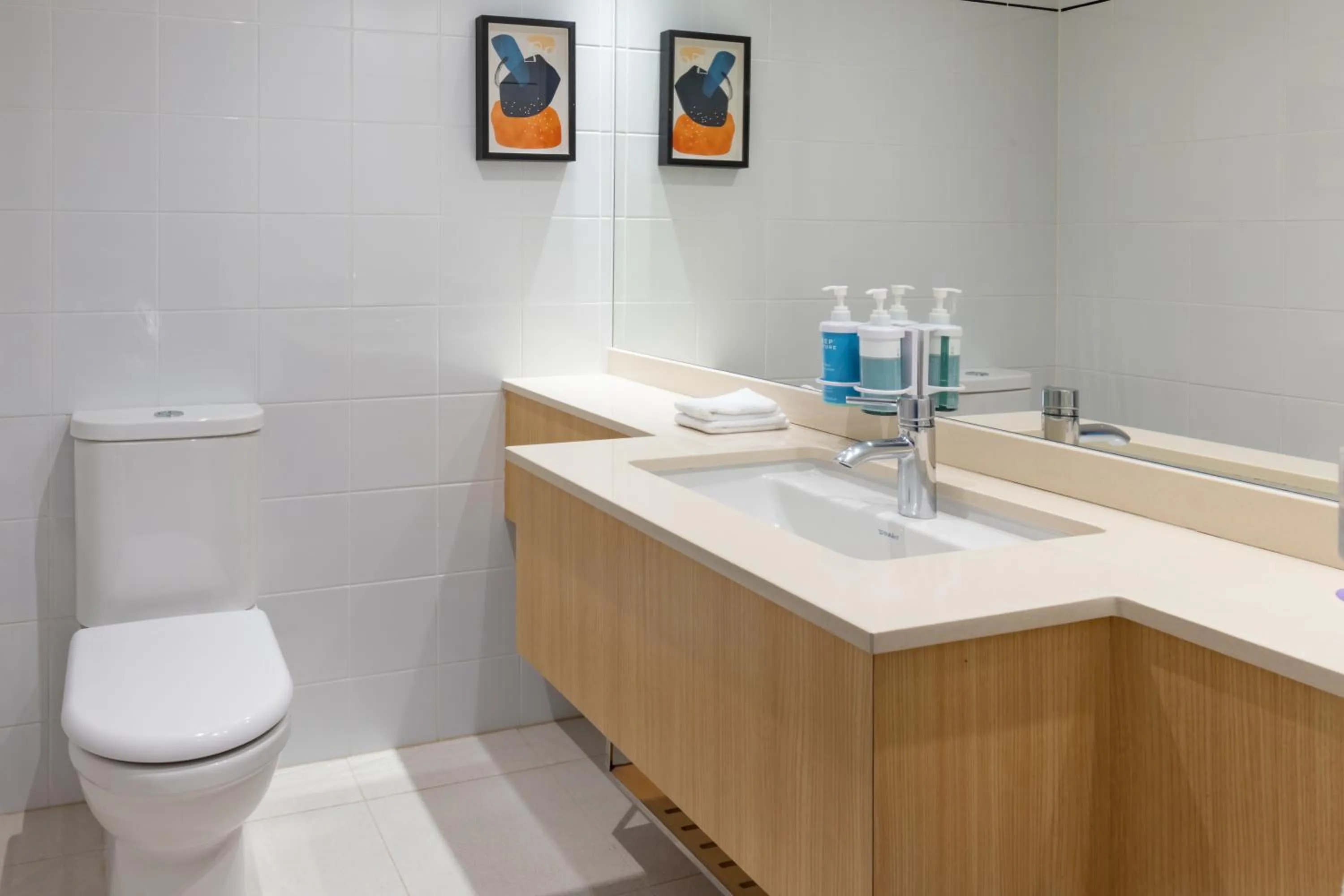 Bathroom in Novotel Sydney Darling Harbour