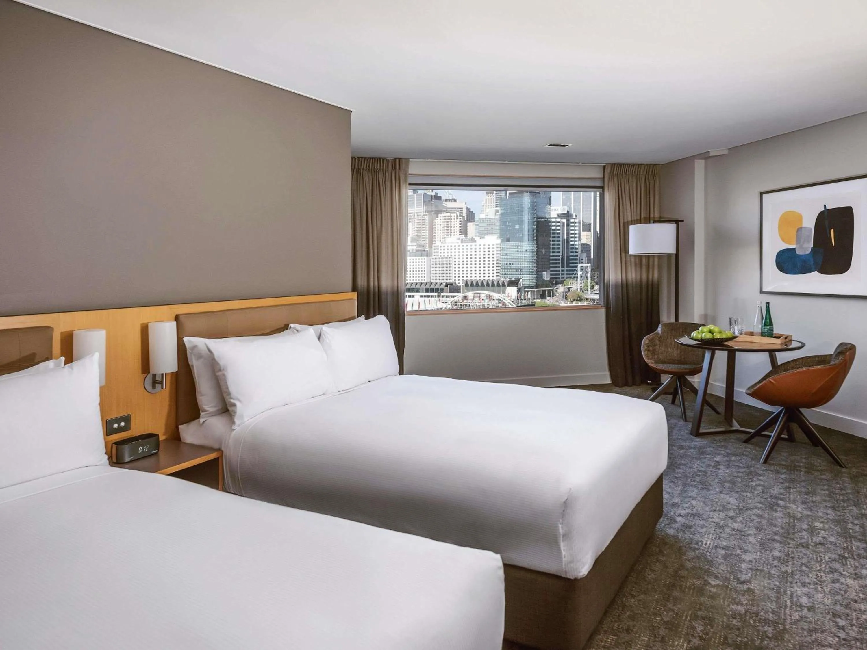 Bedroom, Bed in Novotel Sydney Darling Harbour