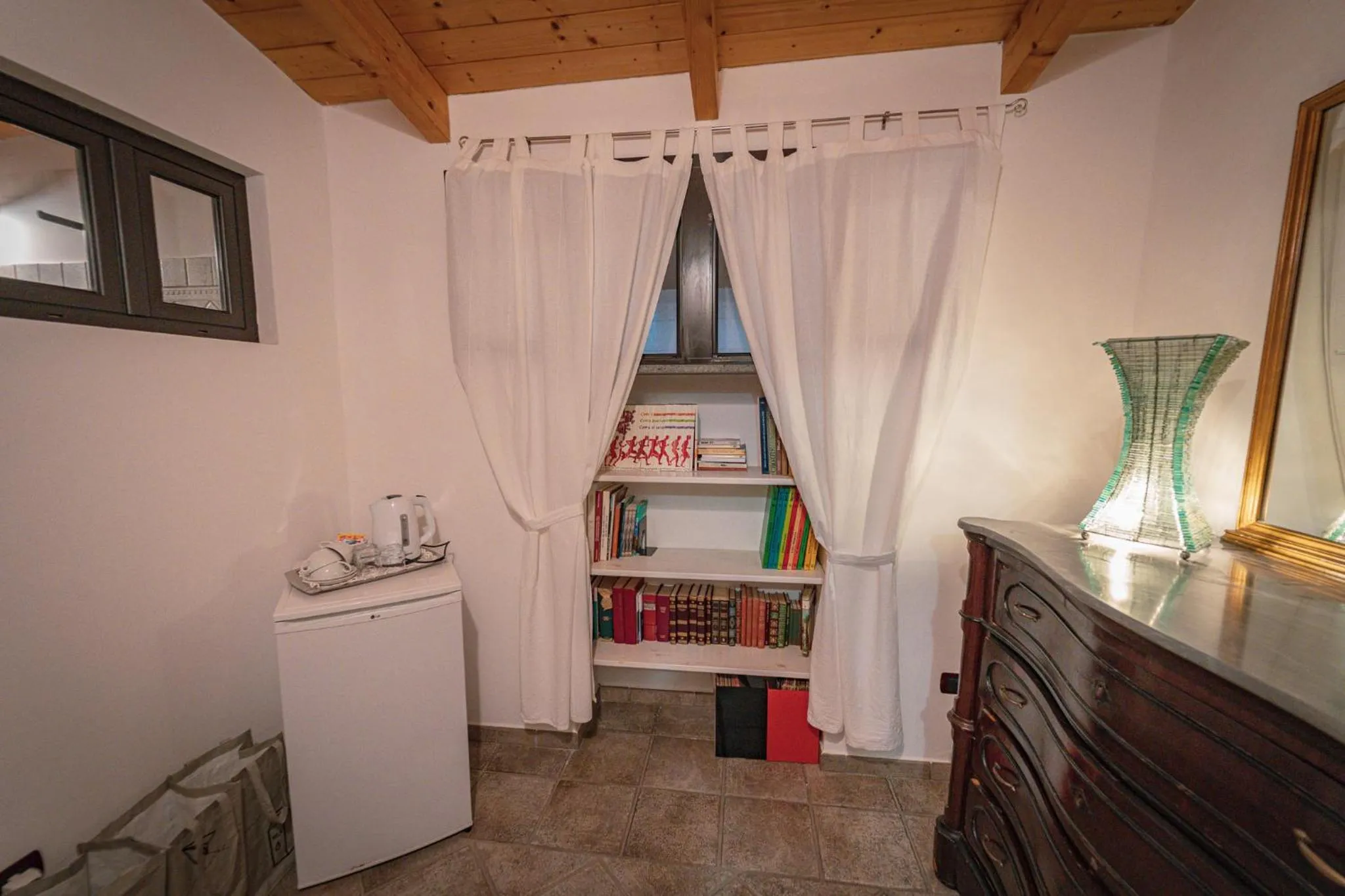 Decorative detail in Resort Al Belvedere Salina