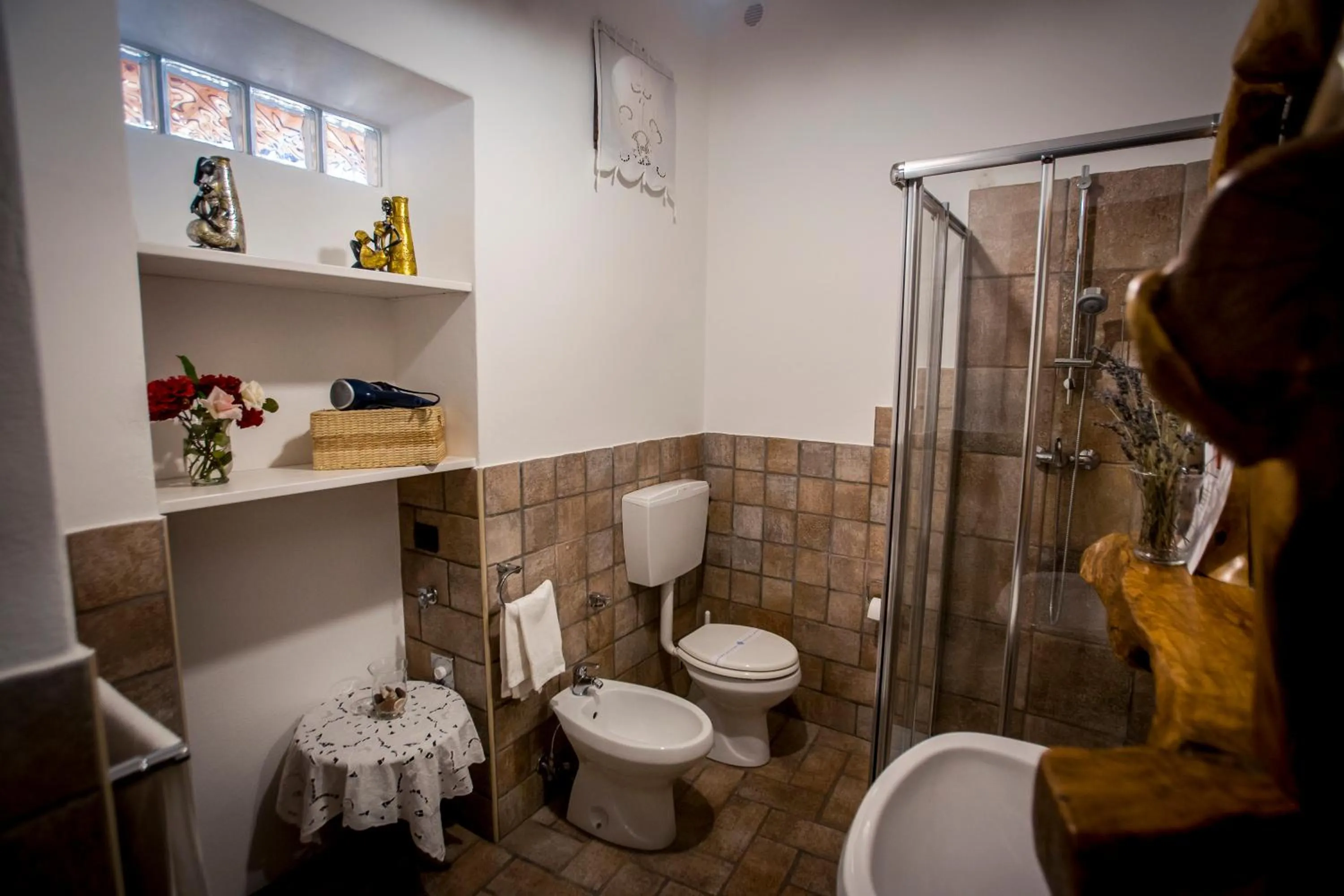 Shower in Resort Al Belvedere Salina