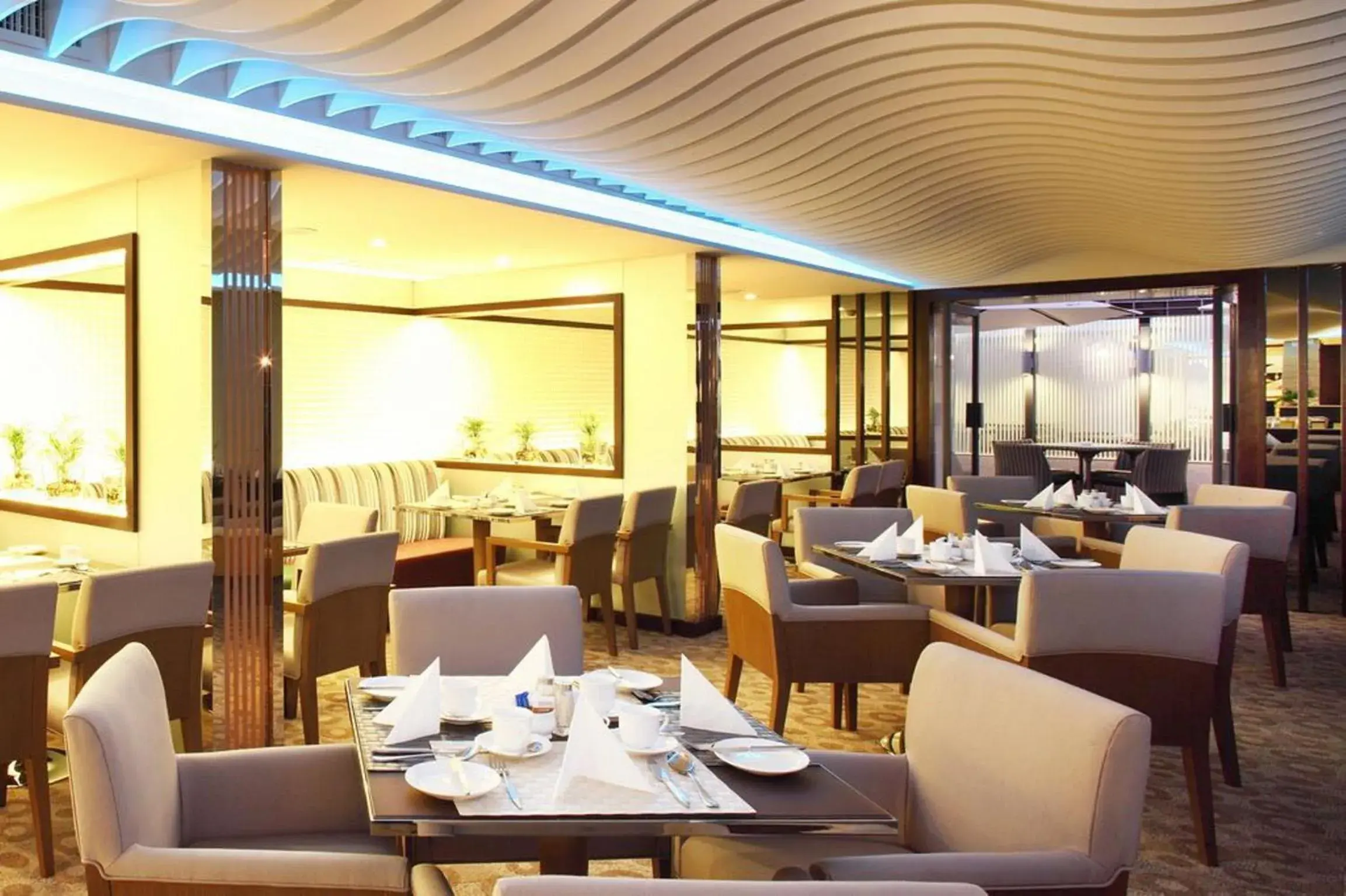 Restaurant/places to eat in Shenzhen Shekou Honlux Apartment (Sea World) Restaurant/places to eat in Shenzhen Shekou Honlux Apartment (Sea World)