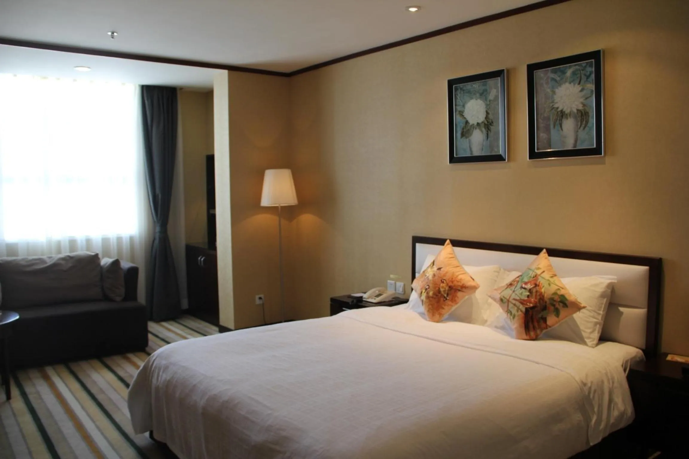 Bed in Shenzhen Shekou Honlux Apartment (Sea World)