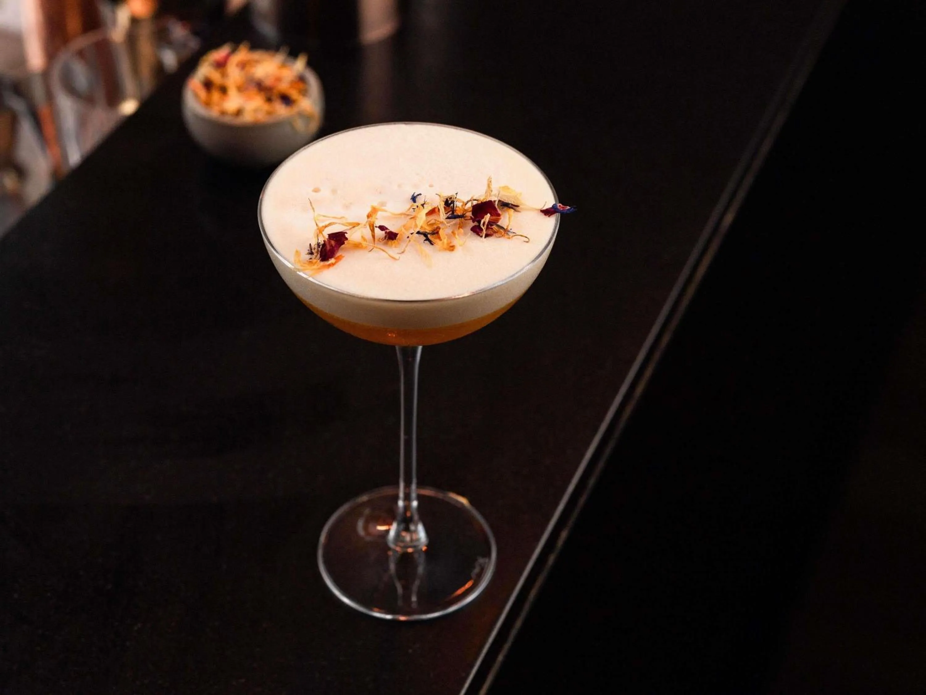 Lounge or bar in Novotel Sydney Olympic Park