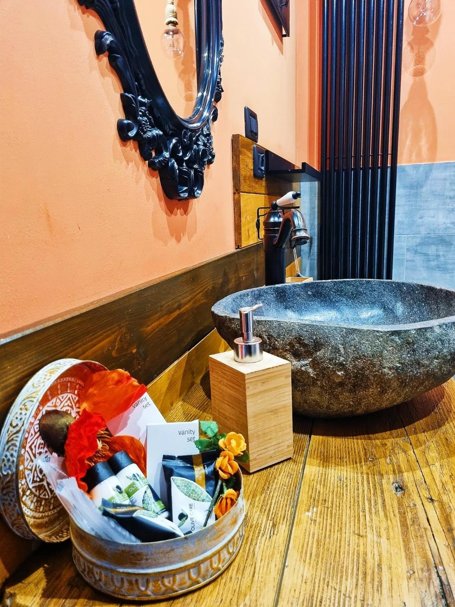 Bathroom in Favola Exclusive b&b