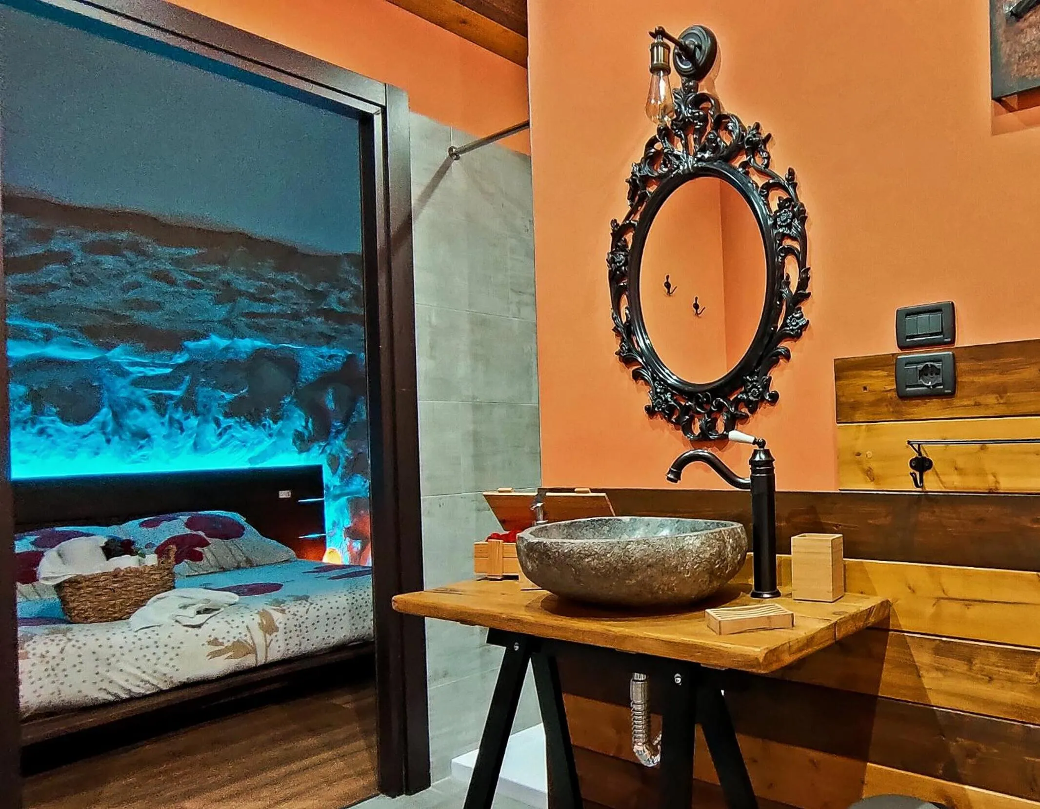 Bathroom, Bed in Favola Exclusive b&b