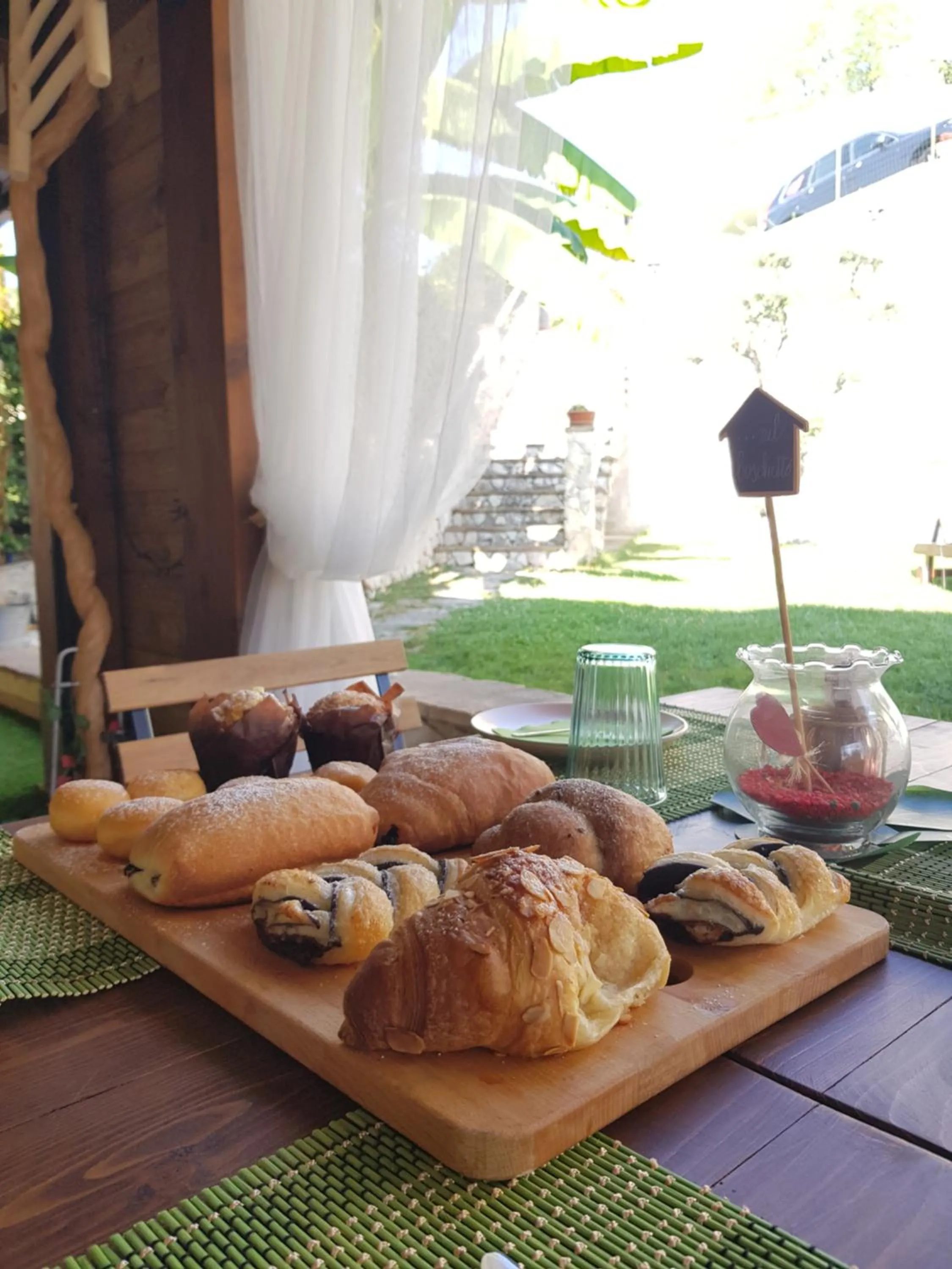 Food and drinks in Favola Exclusive b&b