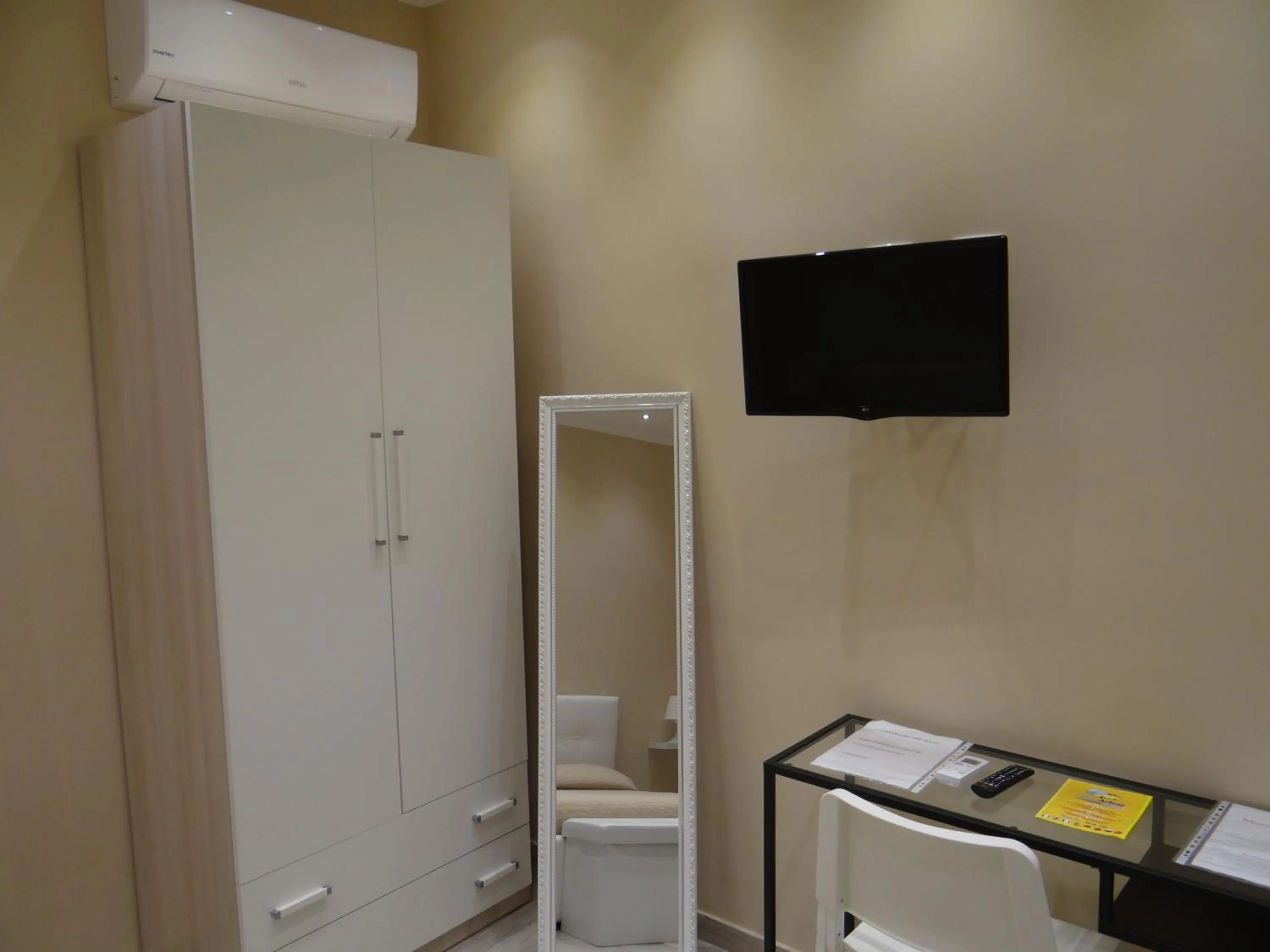 TV and multimedia in Monte Palace Palermo