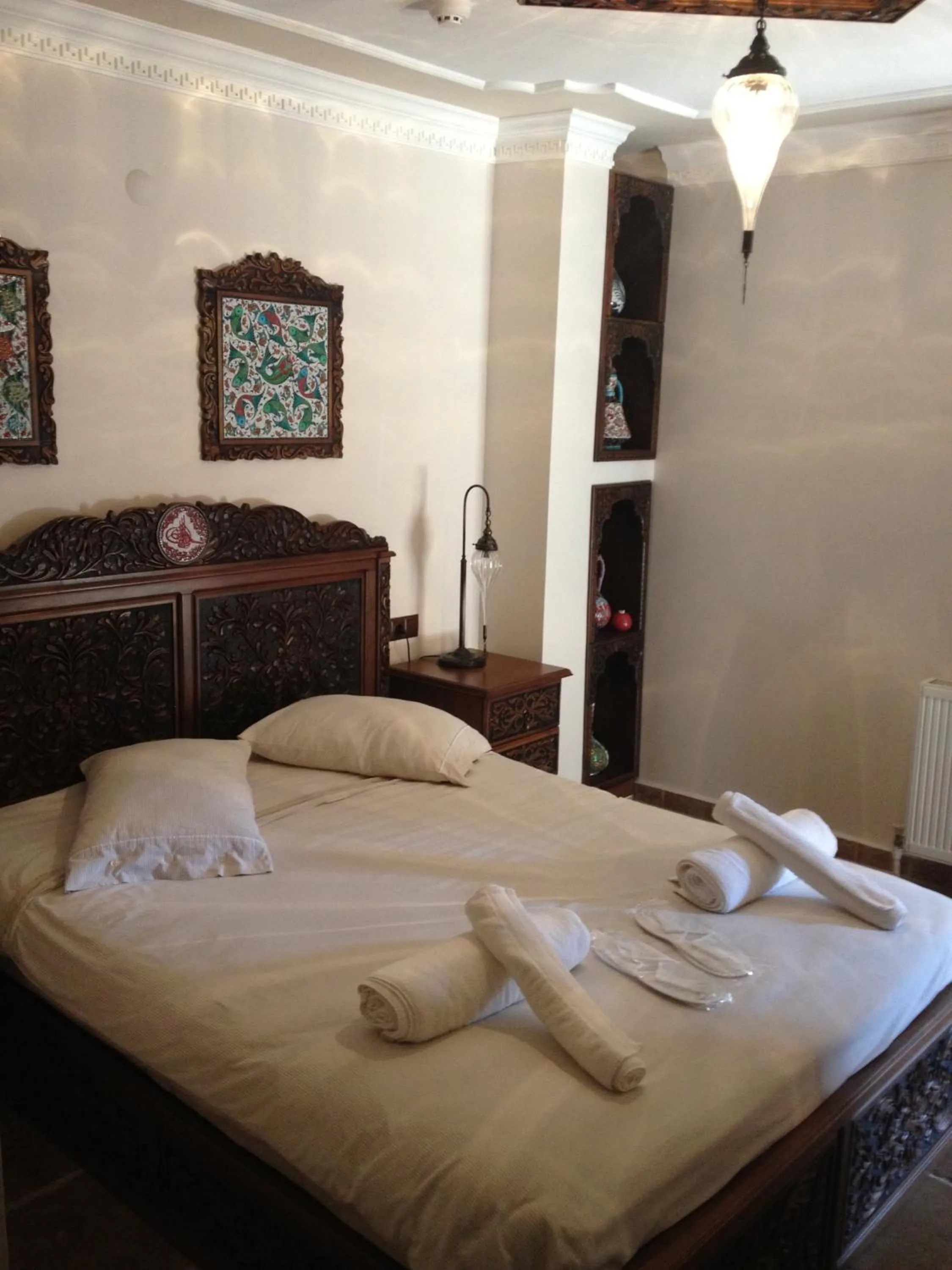 Photo of the whole room, Bed in Nilya Hotel