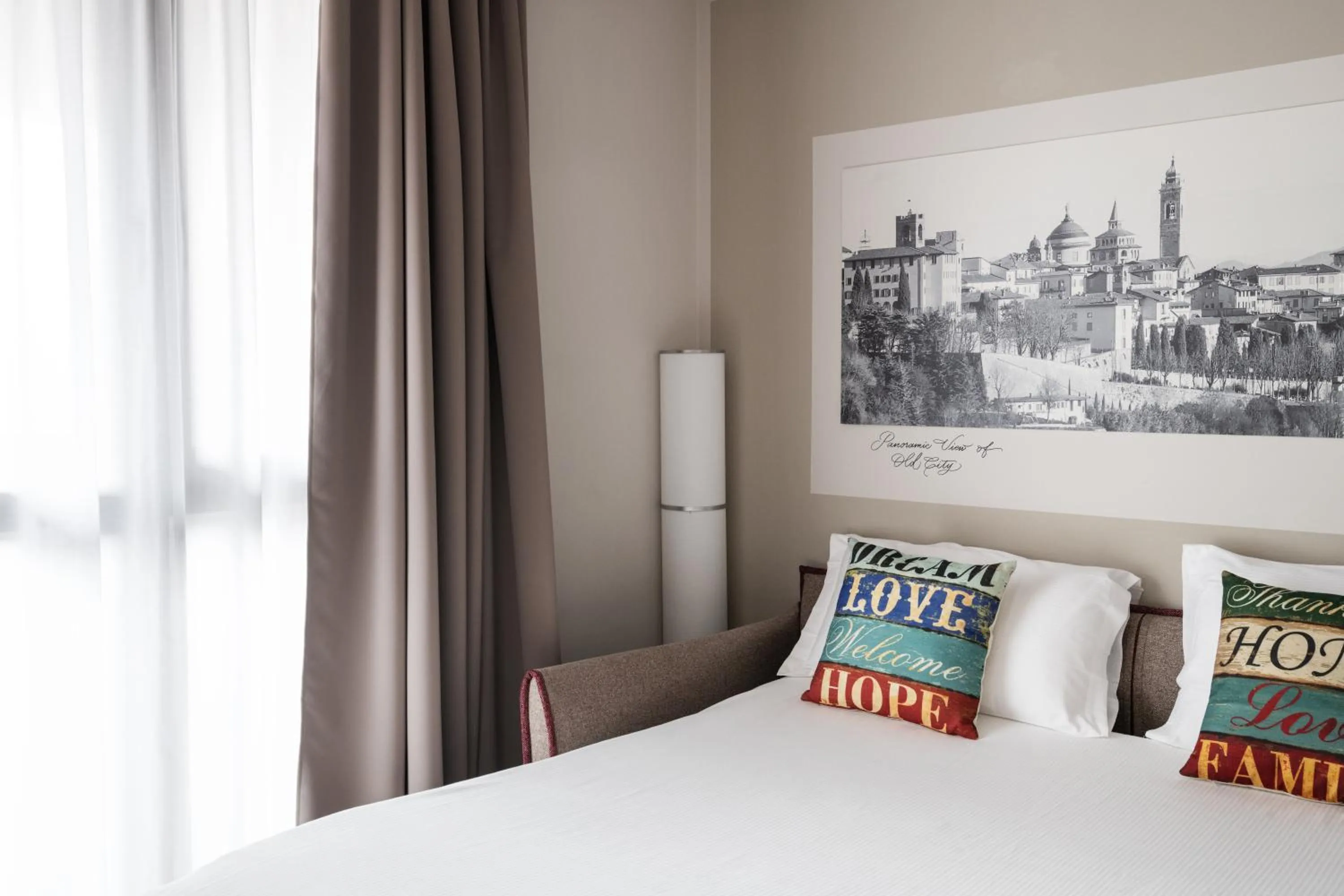 Photo of the whole room, Bed in Hotel Borgo Brianteo