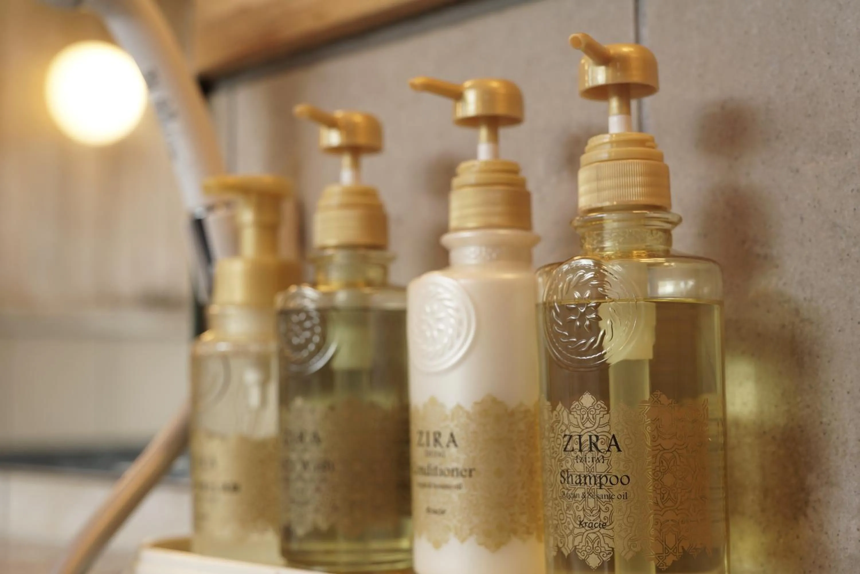 Hot Spring Bath in Hakone Onsen Yuyado Yamanoshou