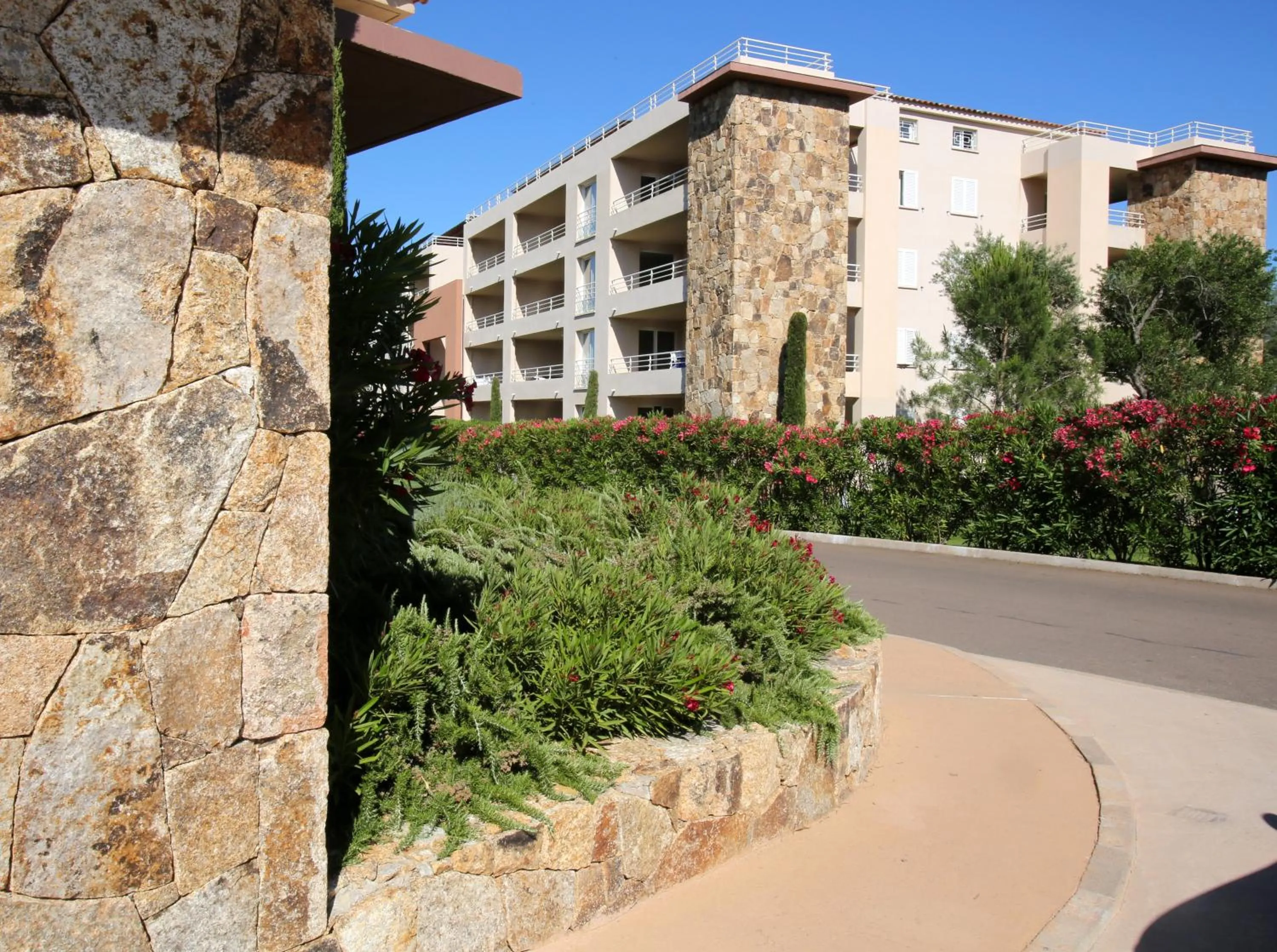 Area and facilities in Résidence Salina Bay