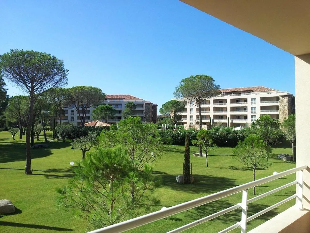 Garden in Résidence Salina Bay
