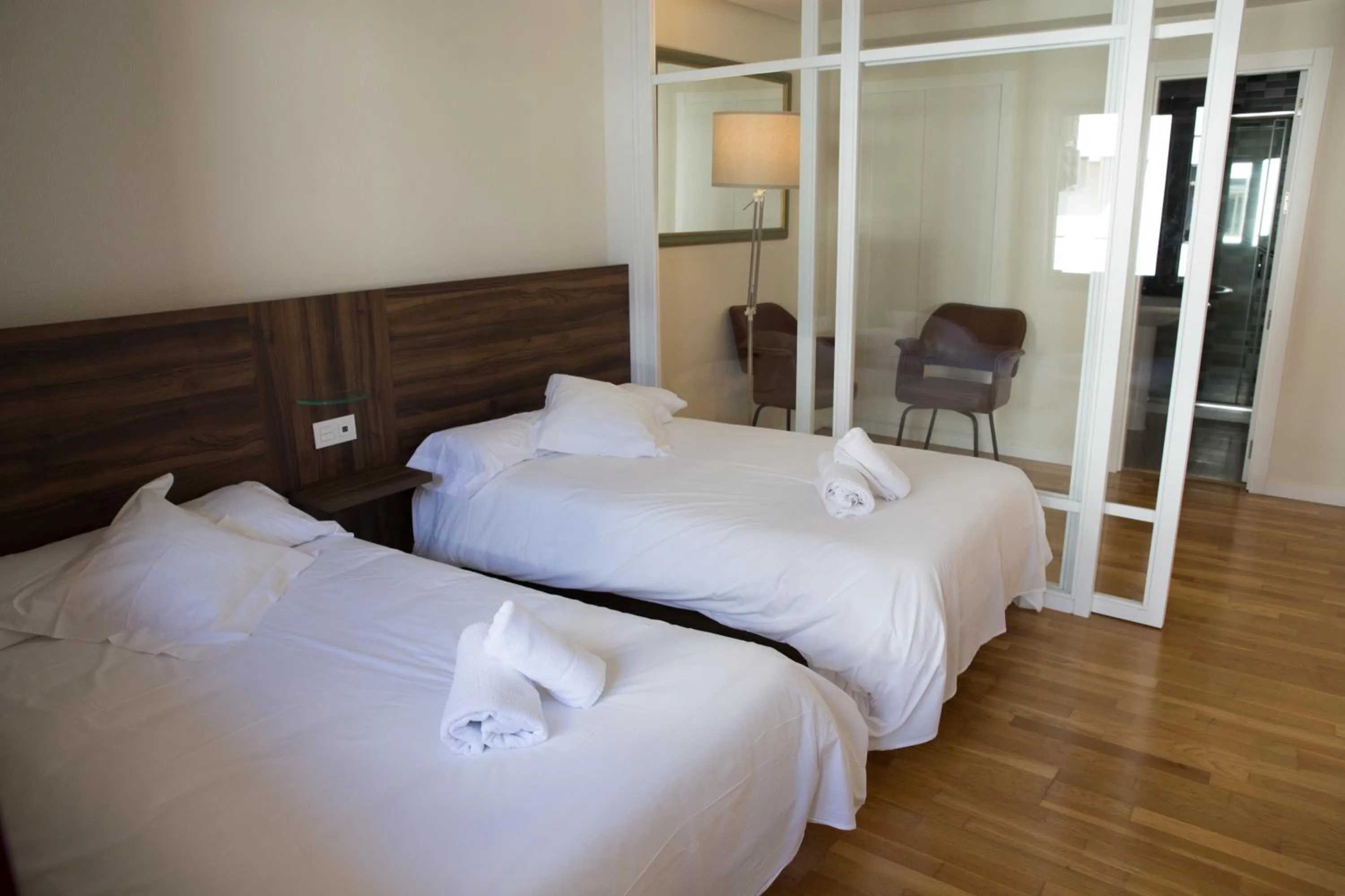 Bedroom, Bed in Hotel Mogay