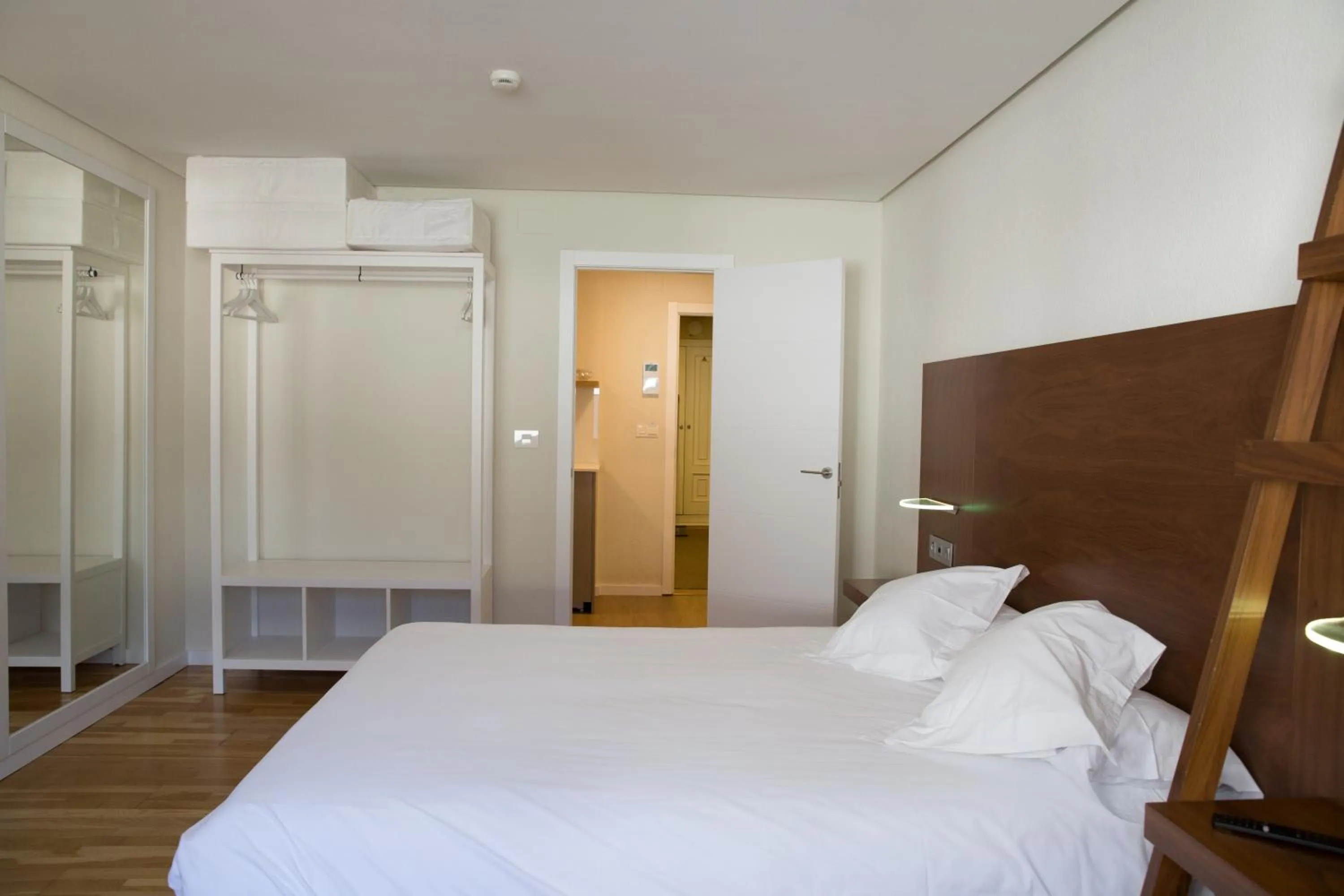 Bedroom, Bed in Hotel Mogay