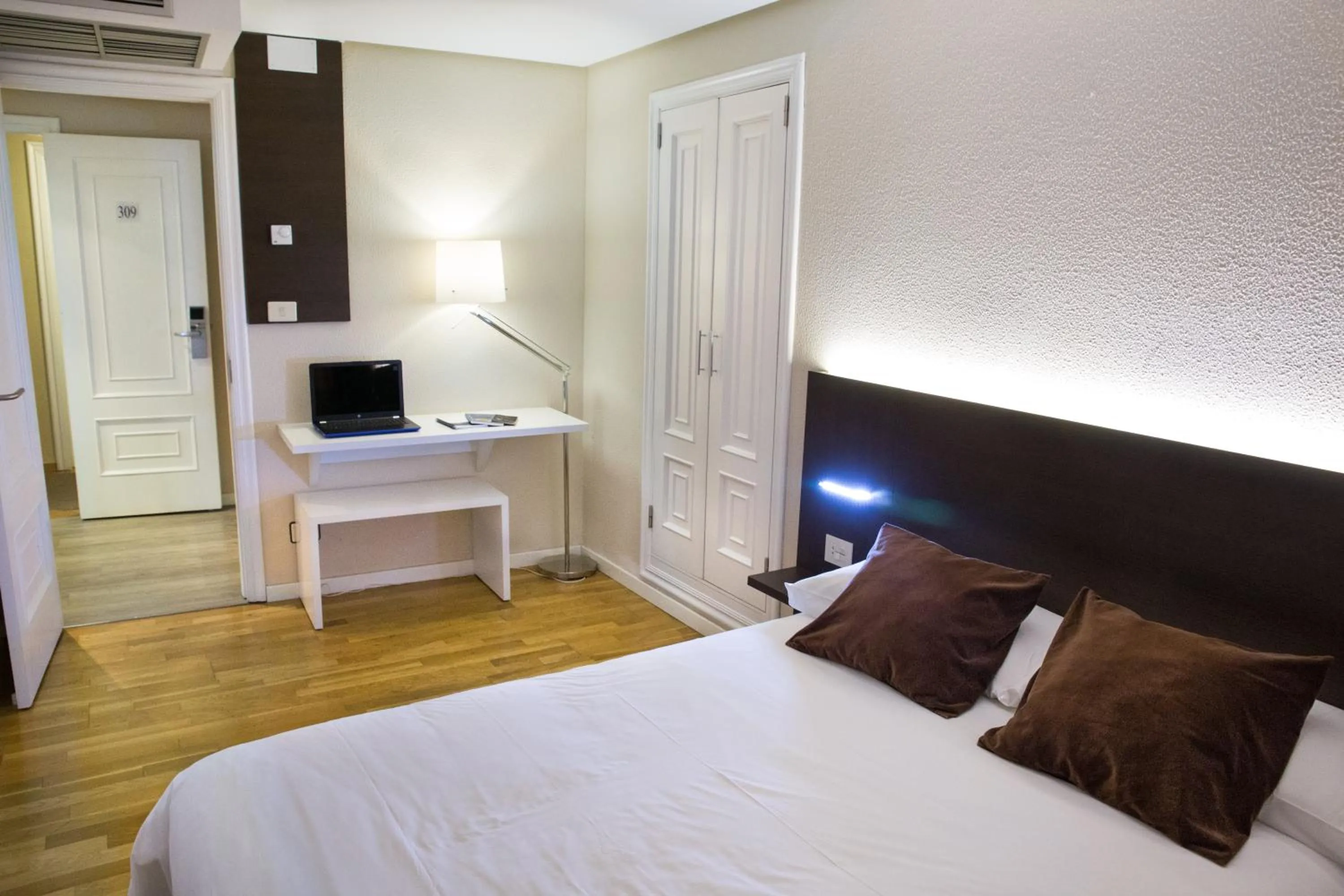 Bedroom in Hotel Mogay