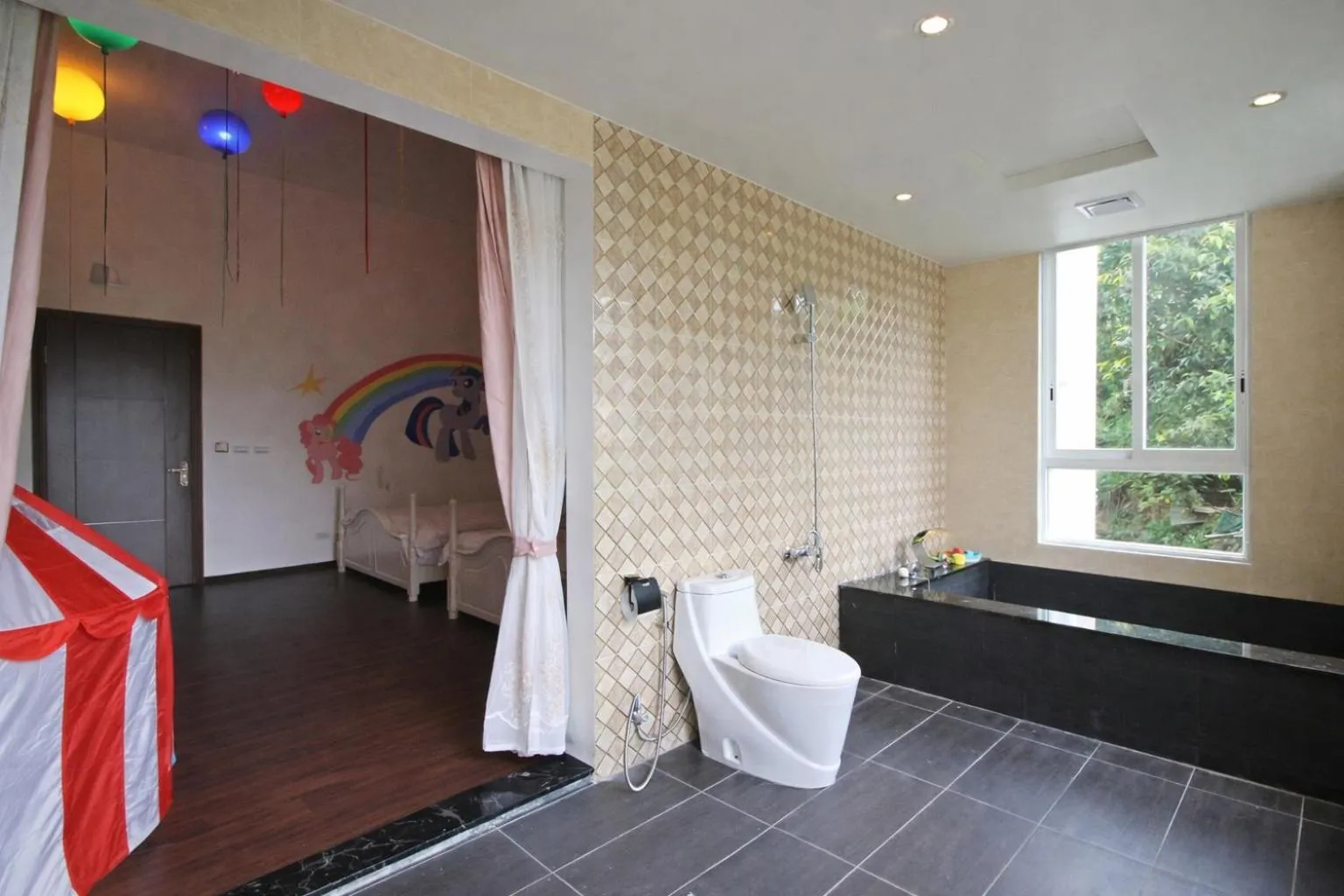 Moly Homestay