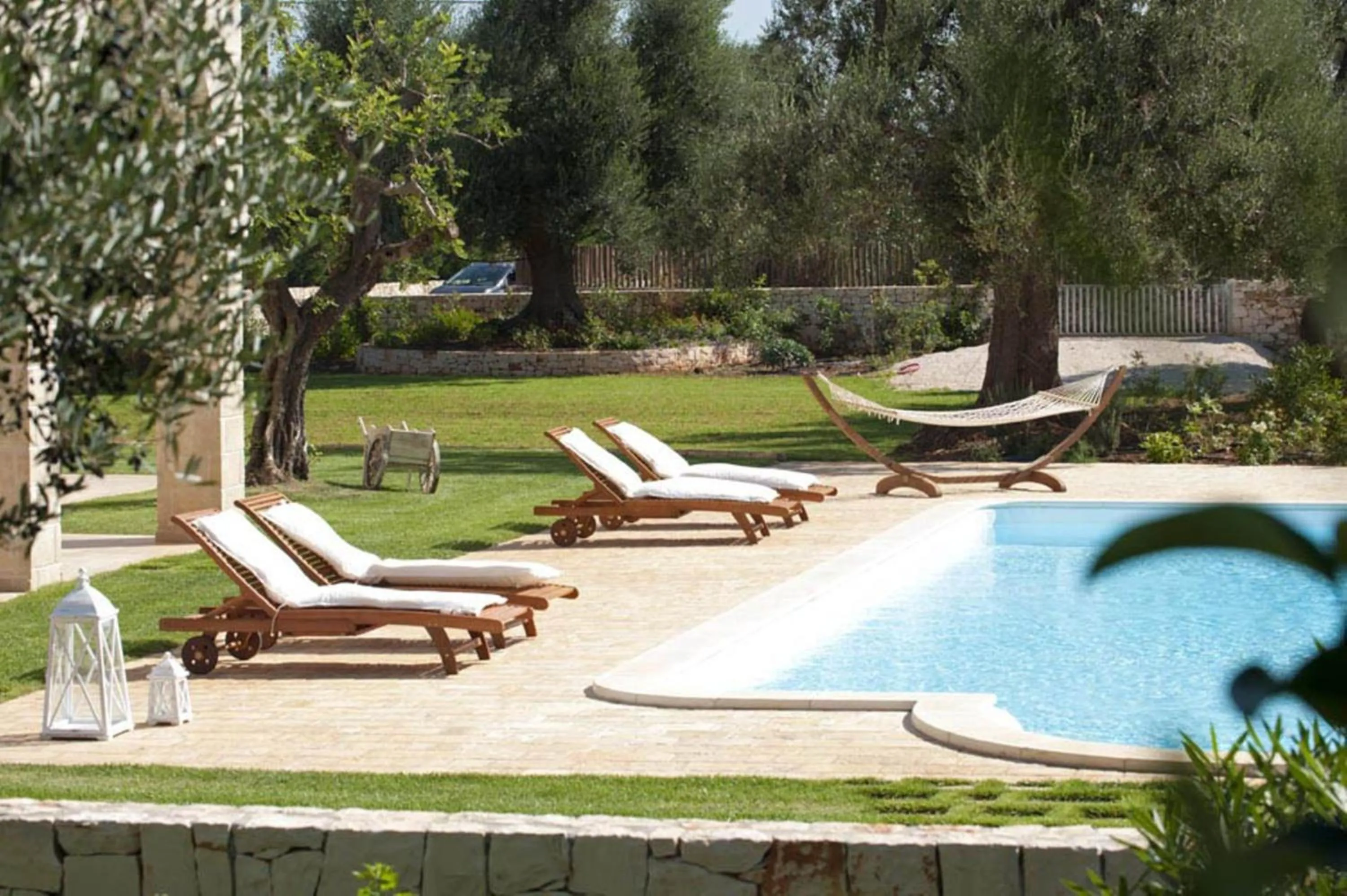 Swimming pool in Donna Lucrezia