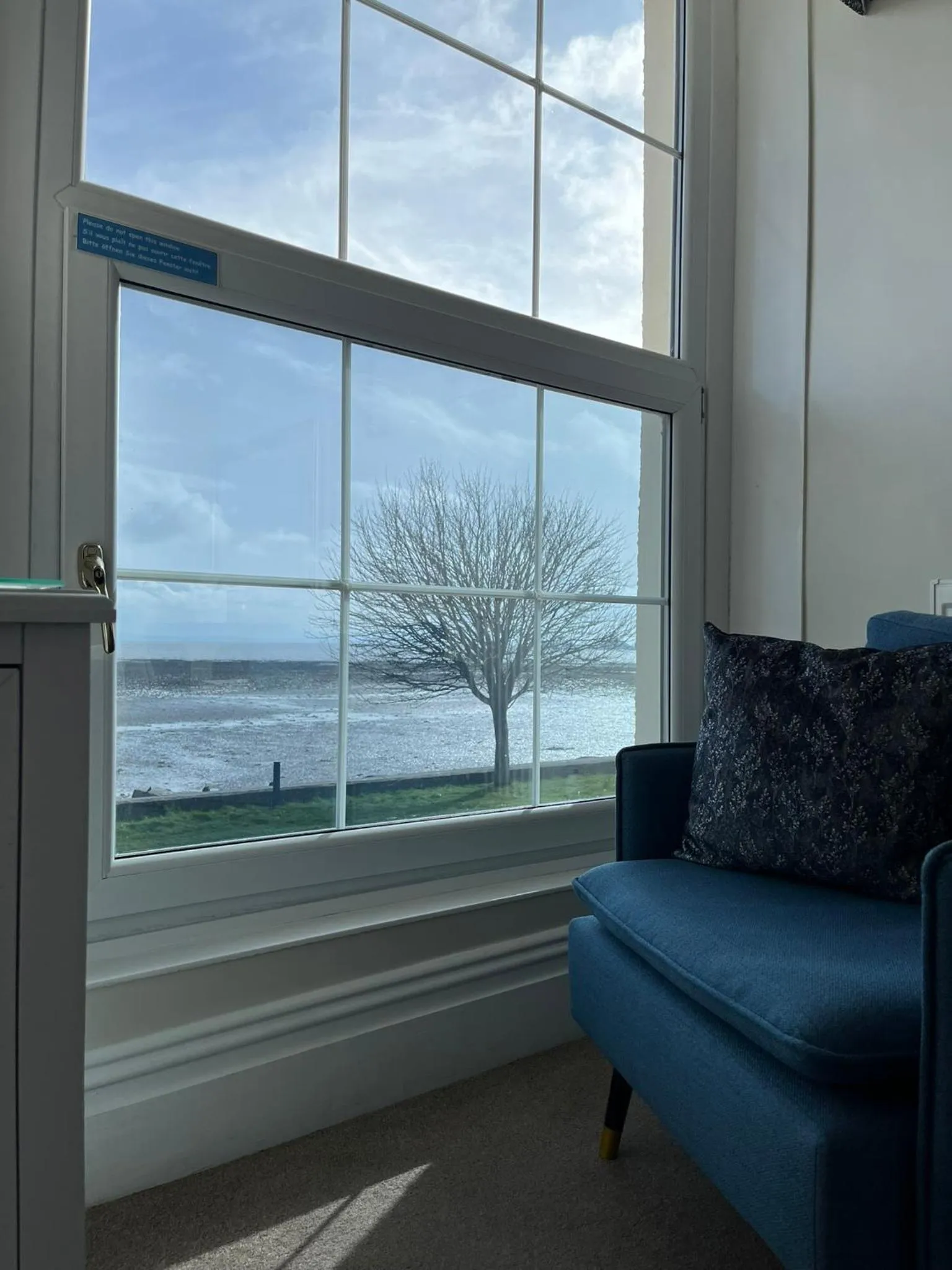 Sea view in Tides Reach Guest House