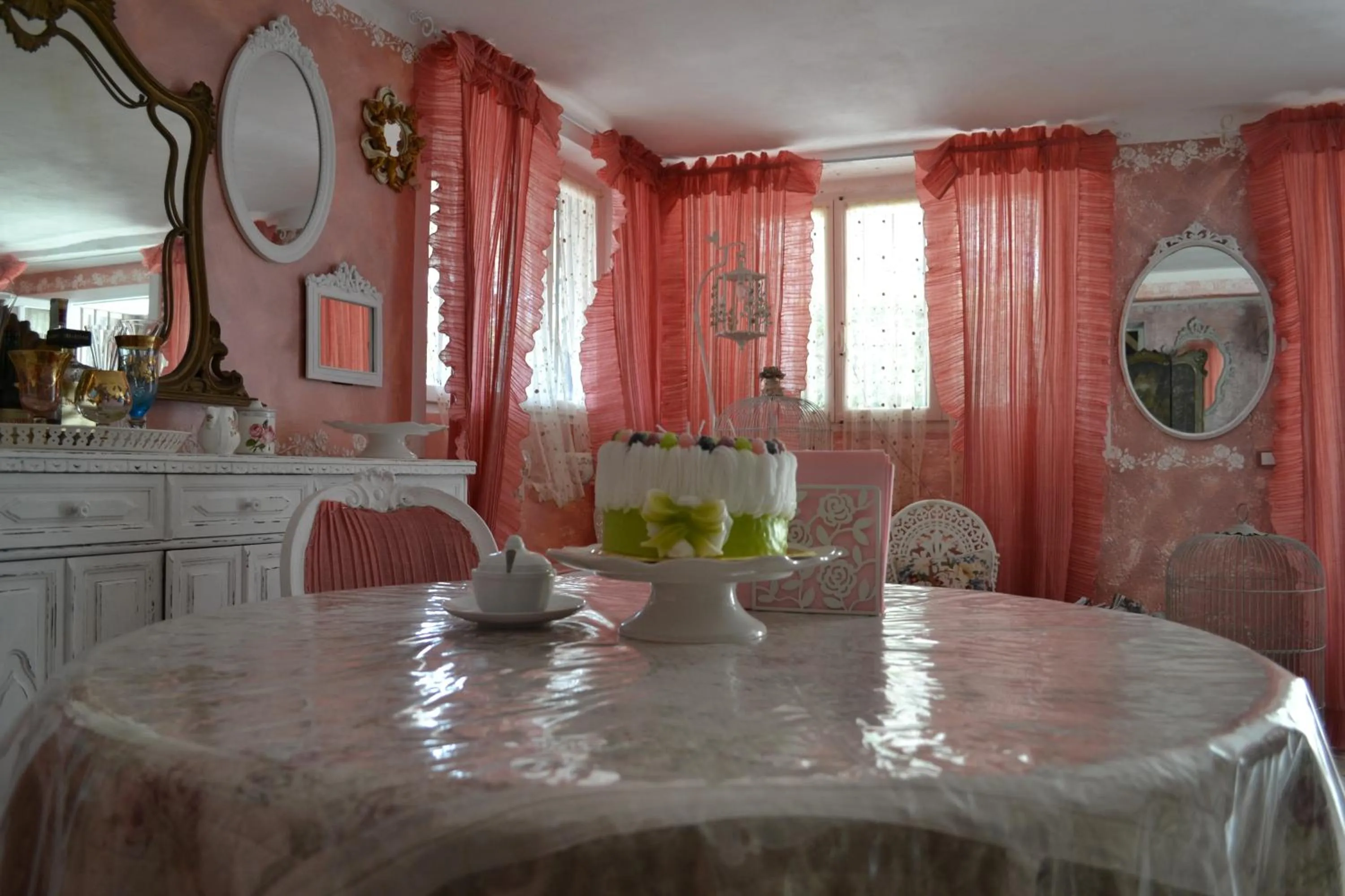 Decorative detail in B&B La Maison degli Angeli