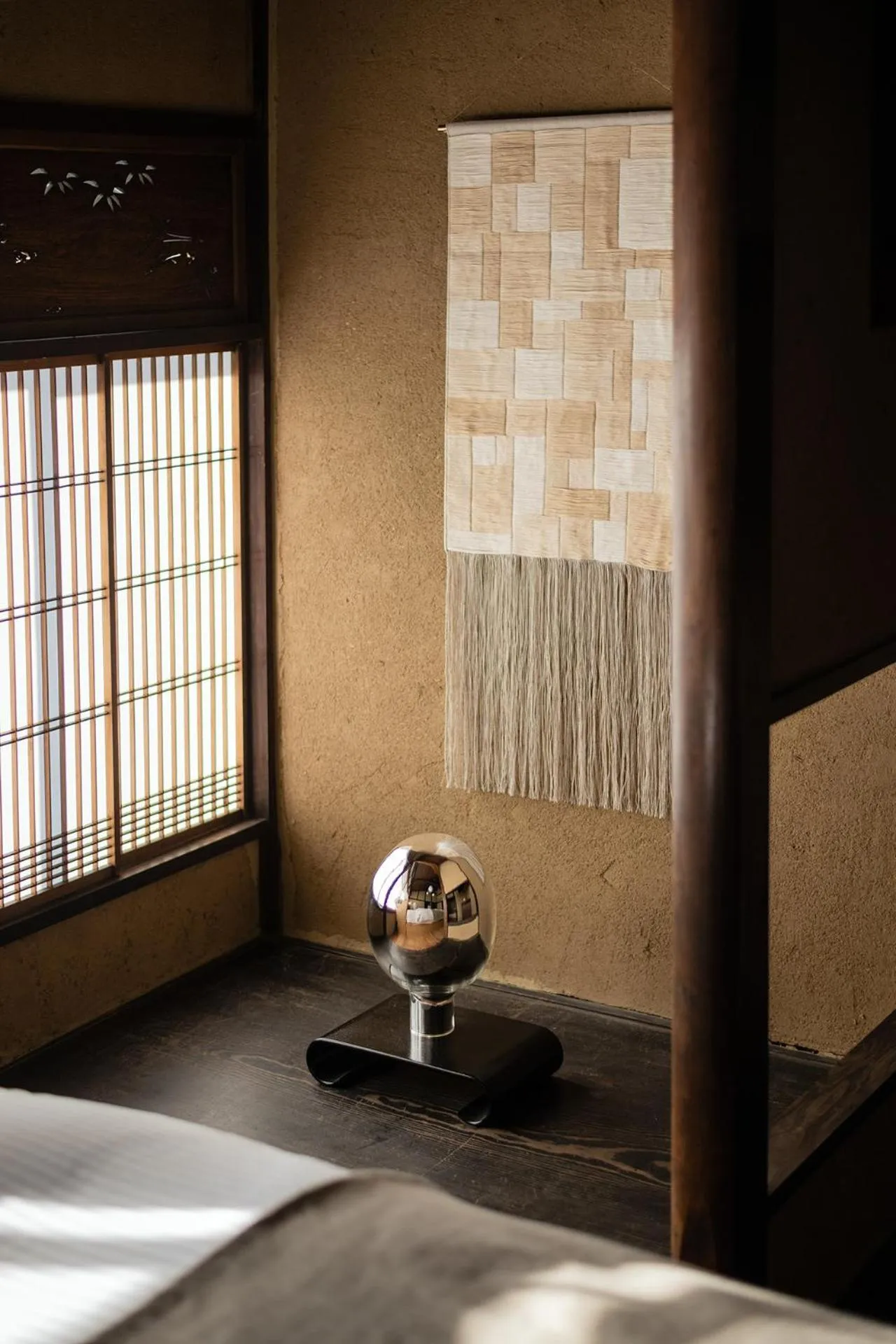 Day, Bed in Nazuna Kyoto Gosho