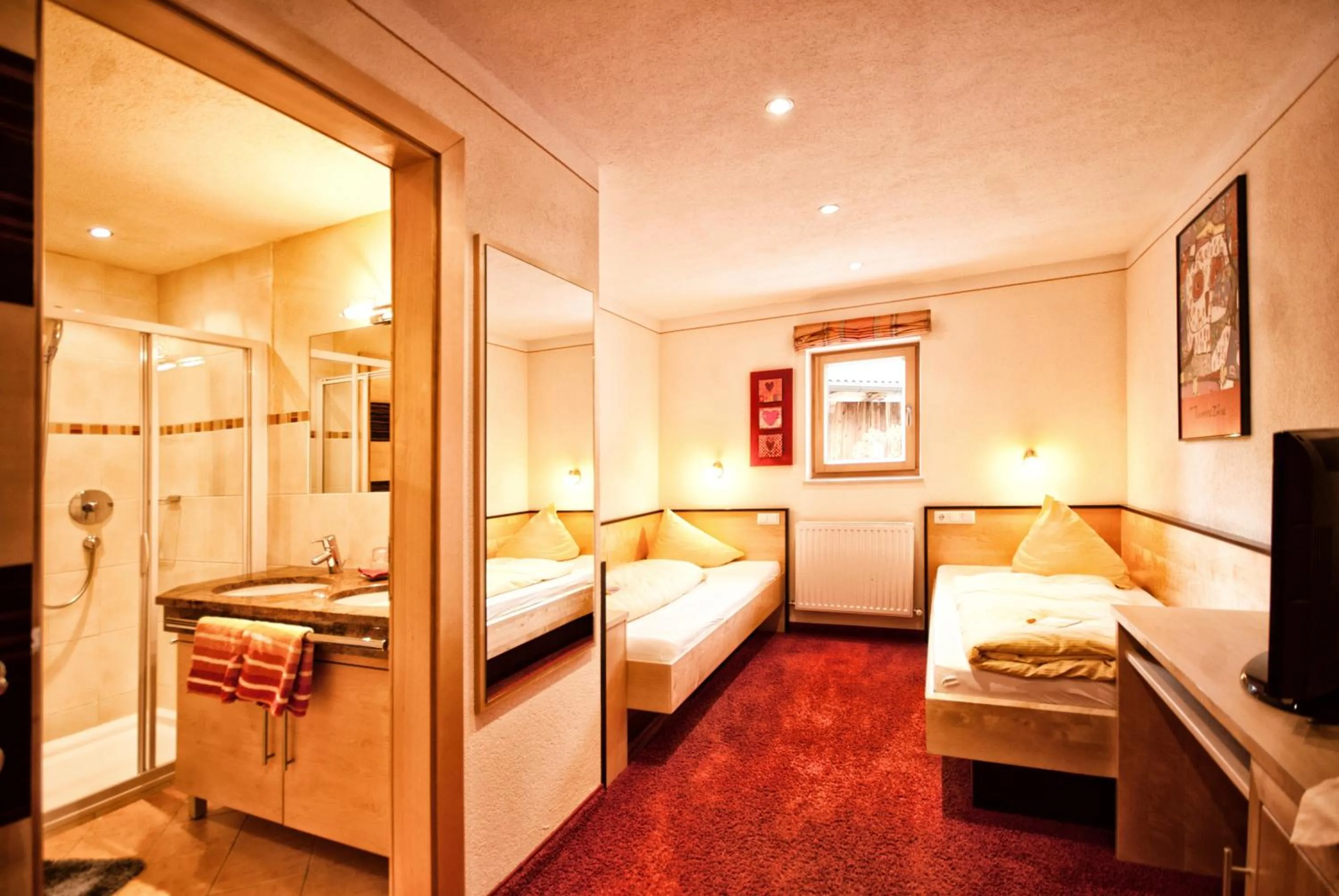 Photo of the whole room, Bed in Aparthotel Fernblick
