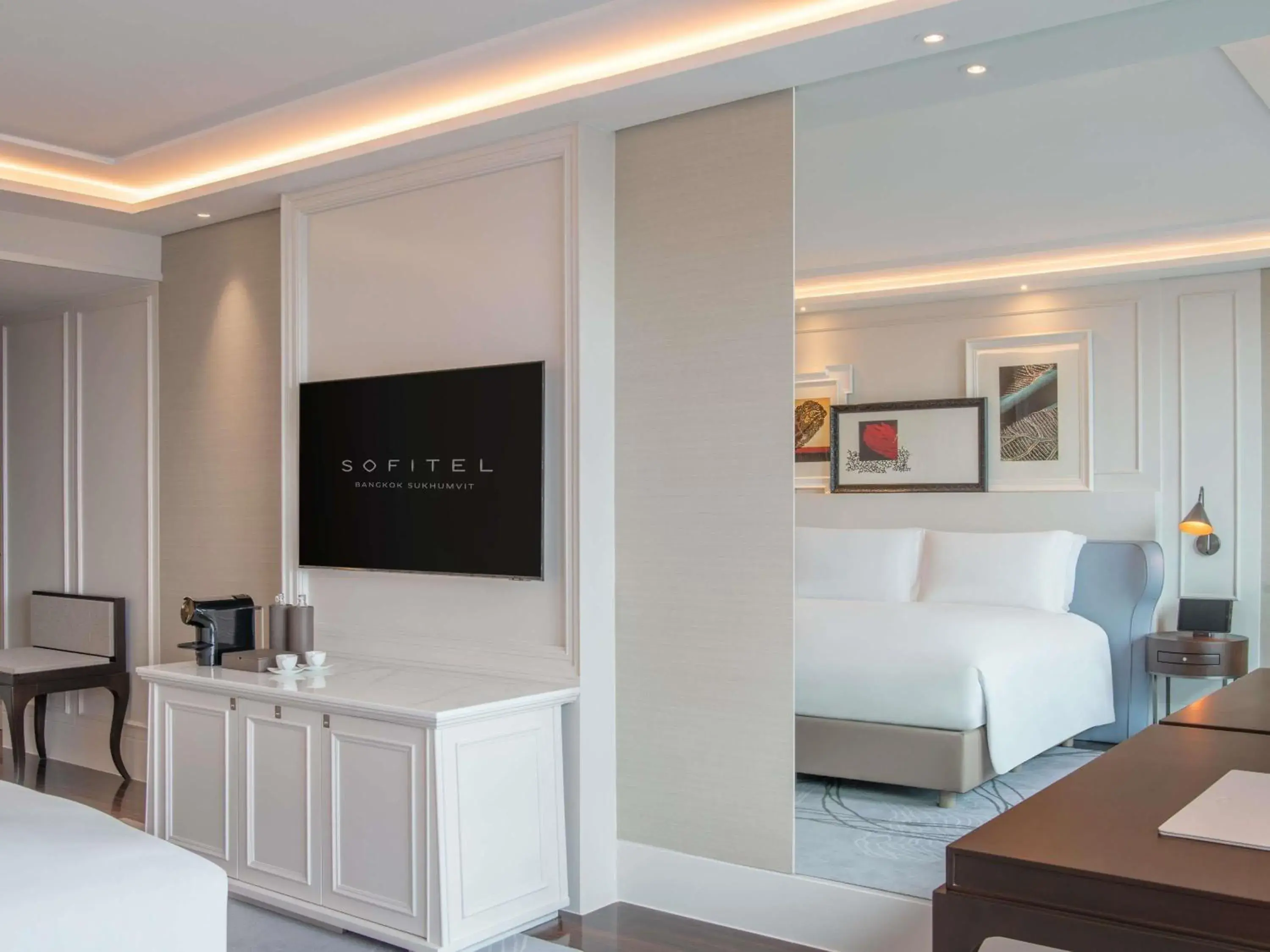 Bedroom, Bed in Sofitel Bangkok Sukhumvit Bedroom, Bed in Sofitel Bangkok Sukhumvit