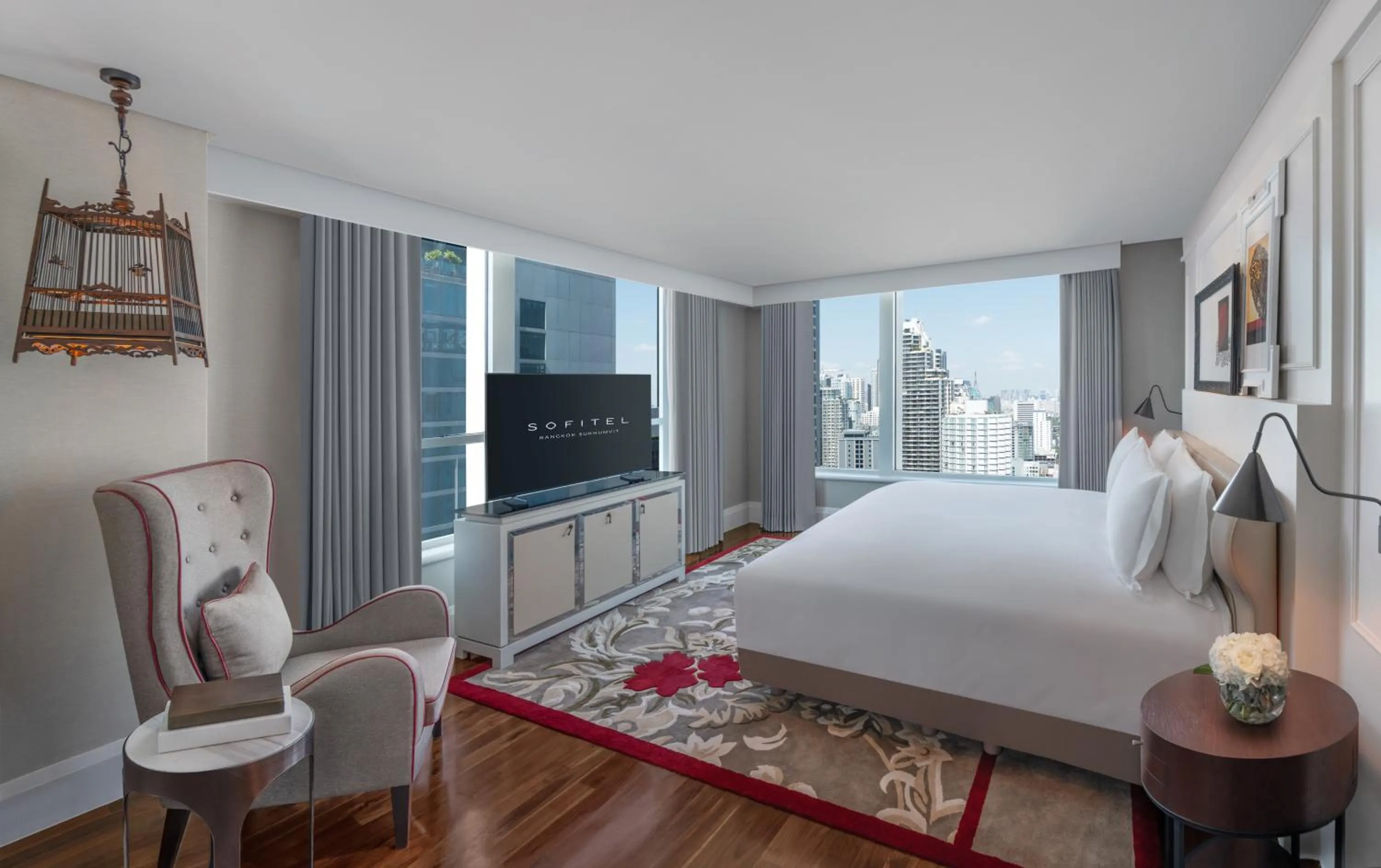 Photo of the whole room, Bed in Sofitel Bangkok Sukhumvit