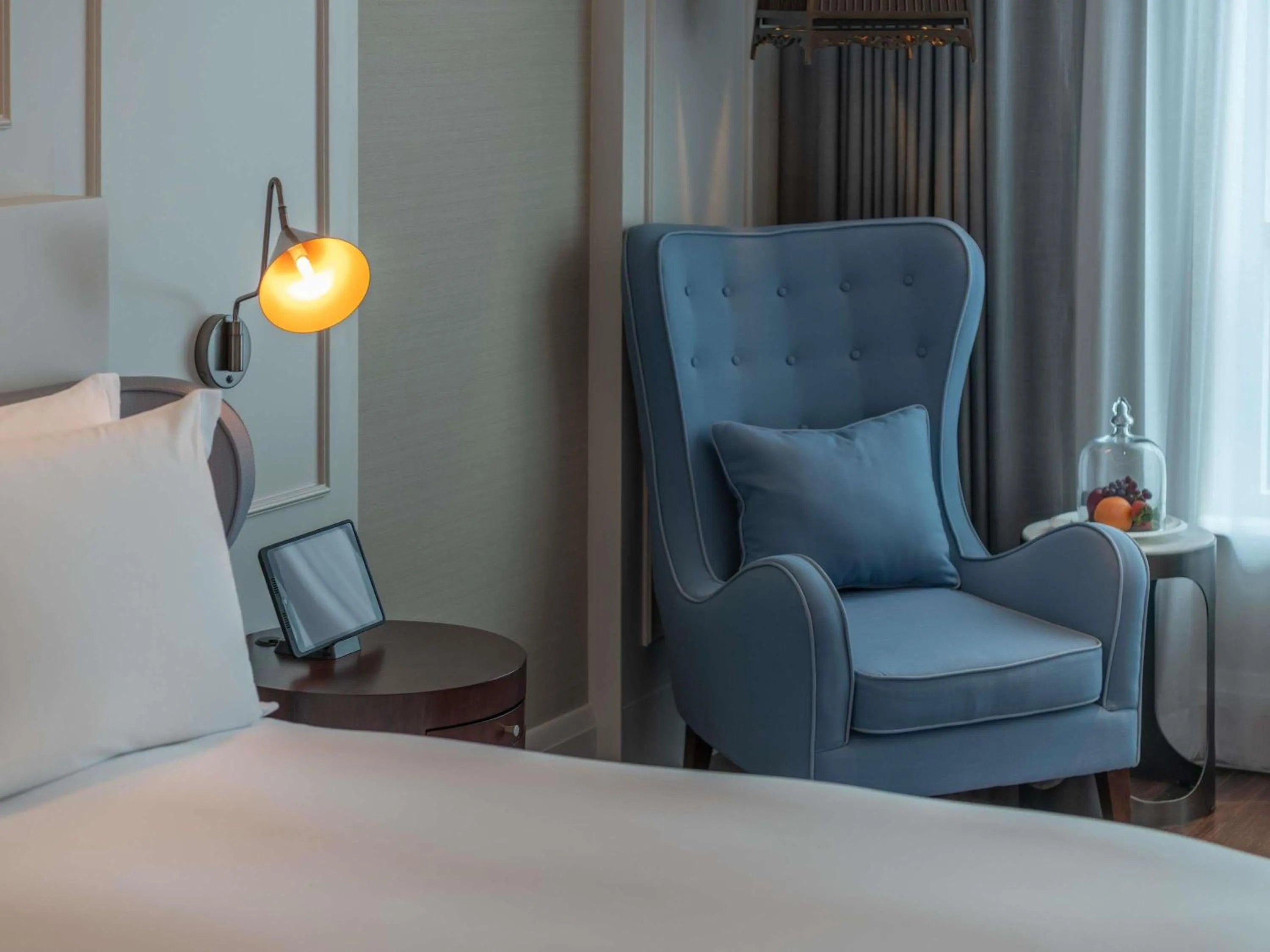 Bedroom, Bed in Sofitel Bangkok Sukhumvit