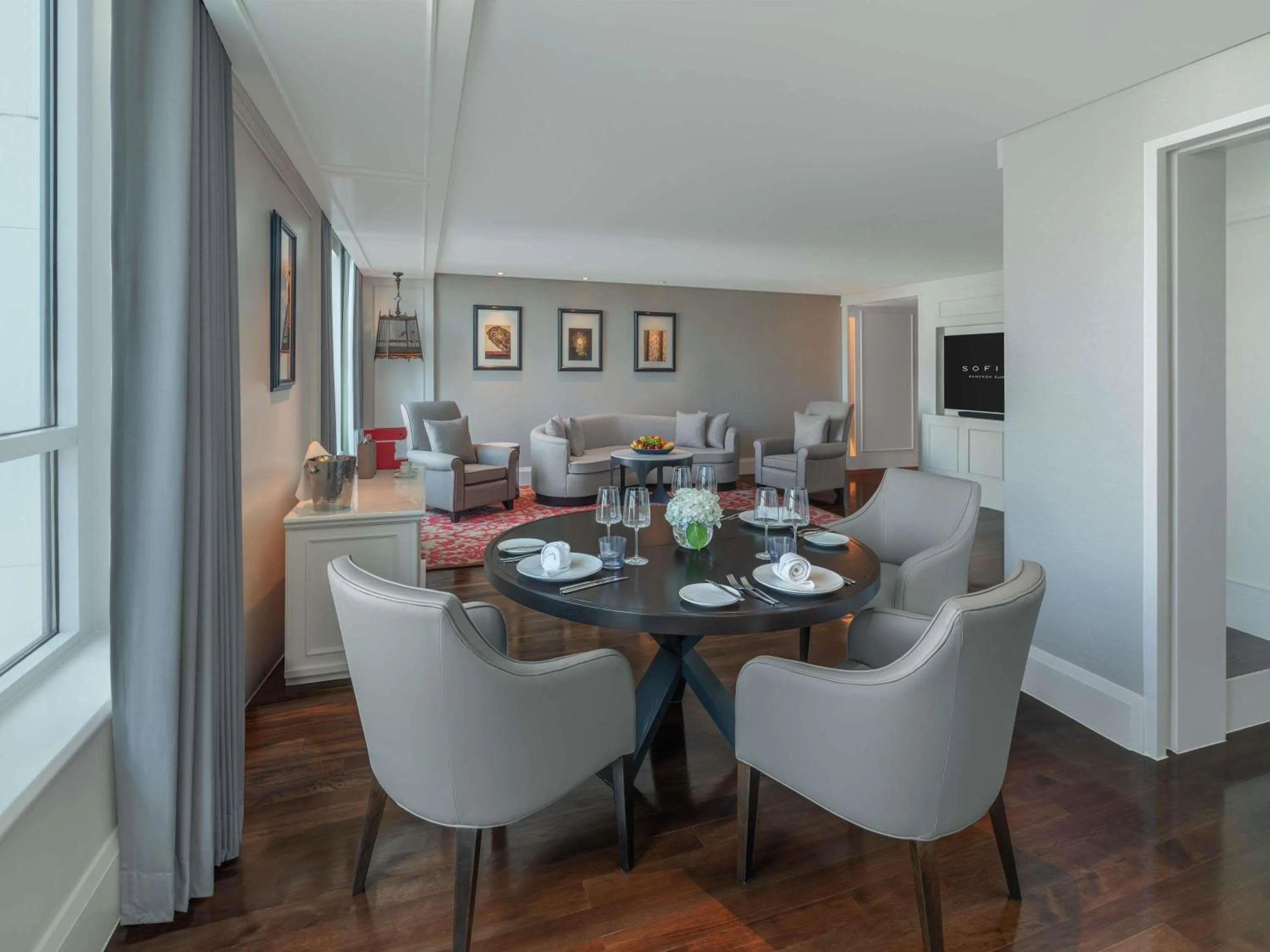 Bedroom in Sofitel Bangkok Sukhumvit