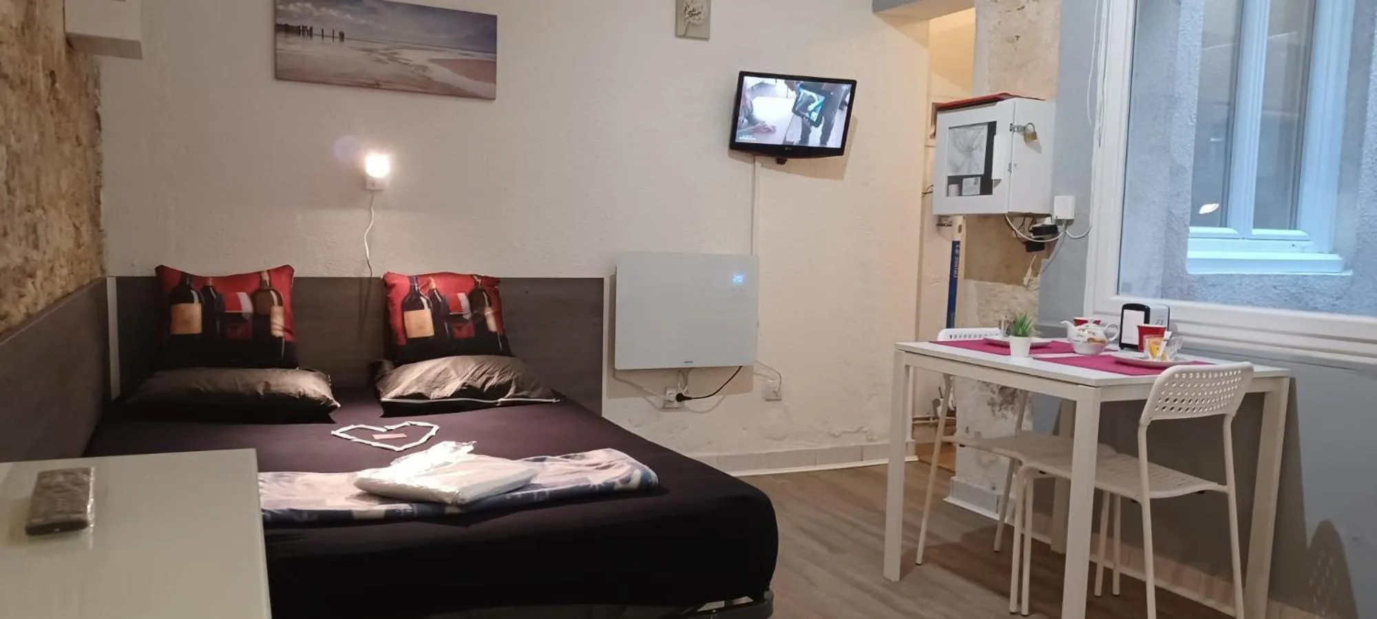 Studio Coeur de Bordeaux Terrasse Wifi gratuit