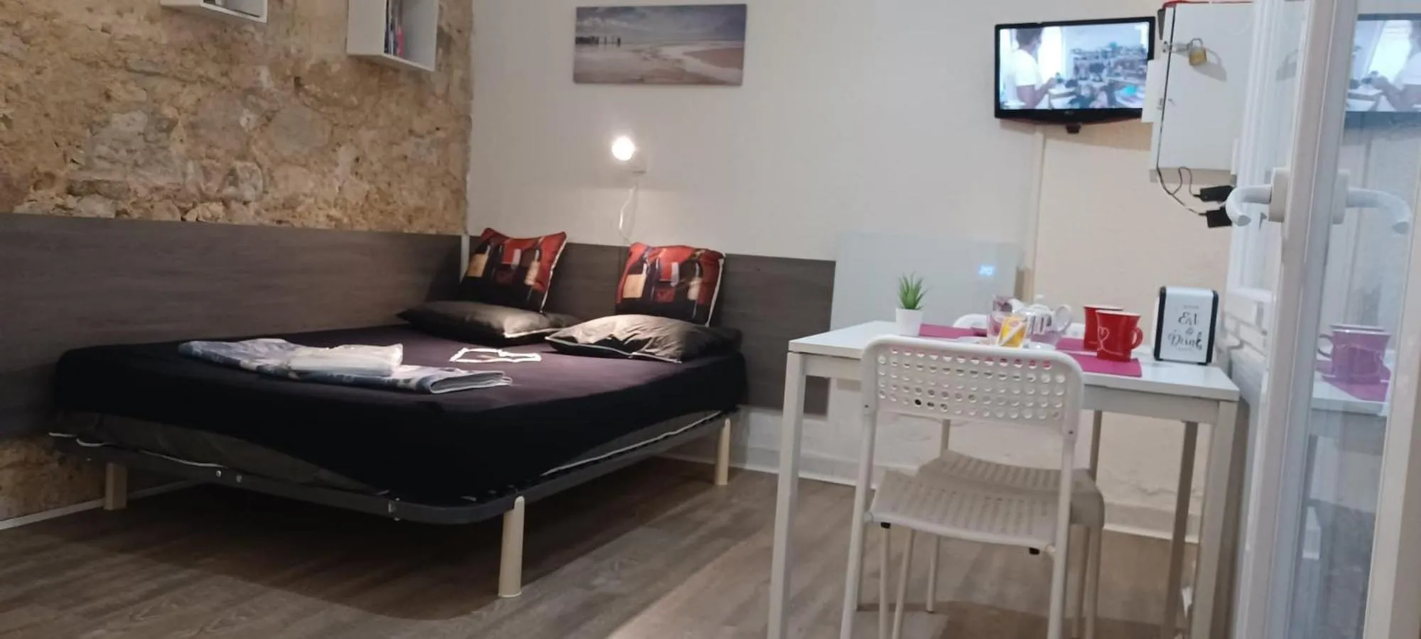 Studio Coeur de Bordeaux Terrasse Wifi gratuit