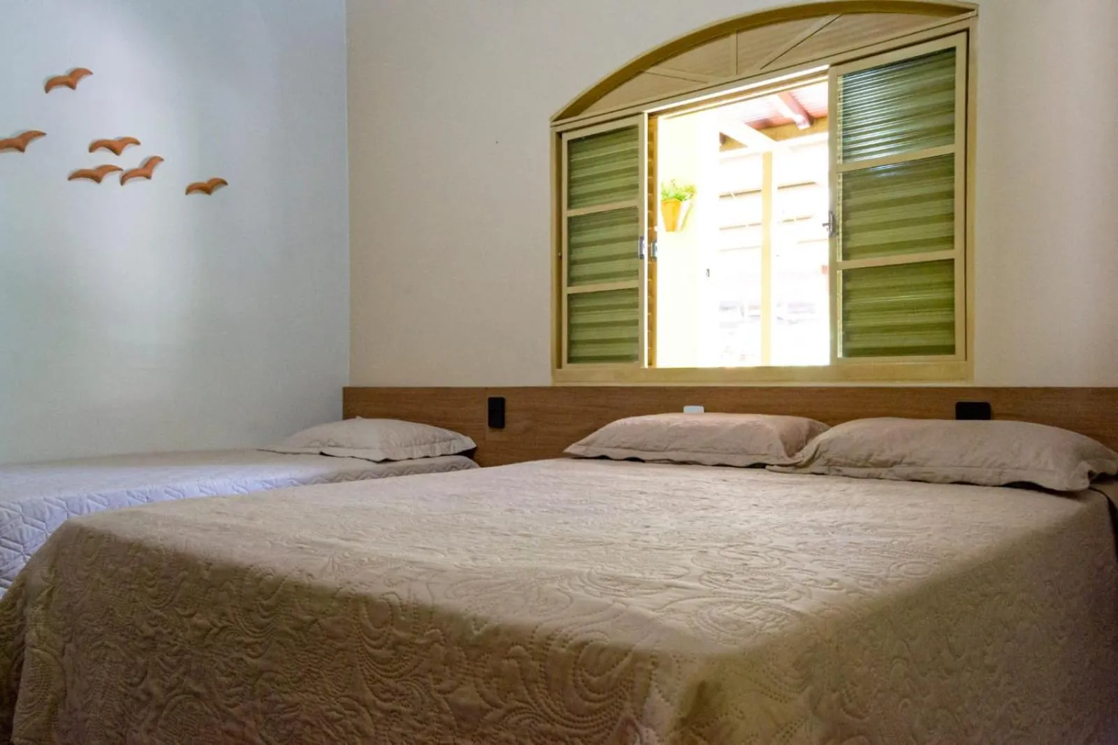 Standard Triple Room in Pousada do Peralta
