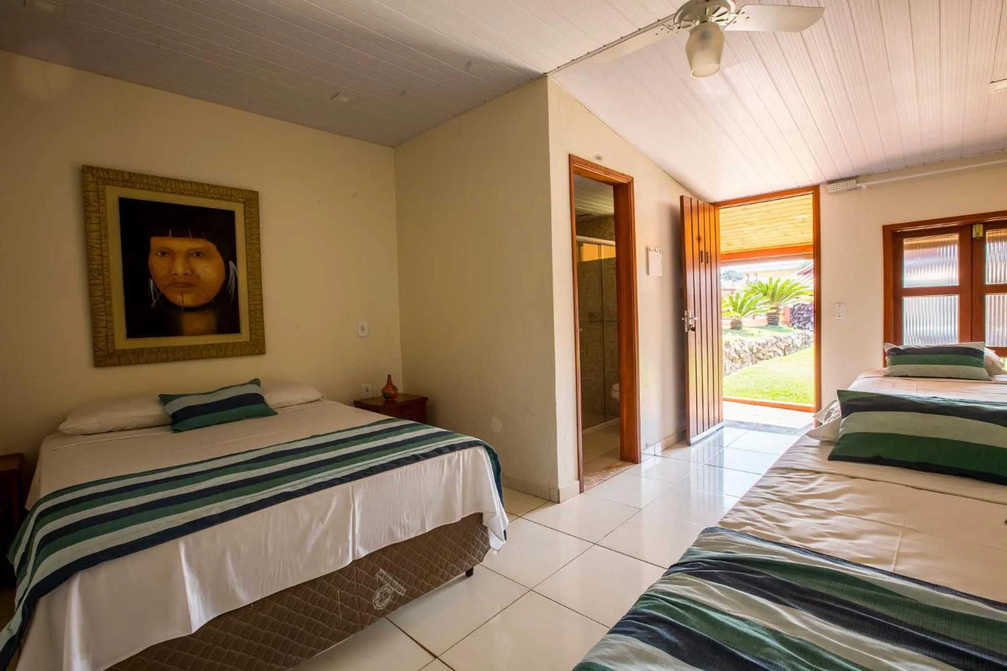 Photo of the whole room, Bed in Pousada Muito Bonito