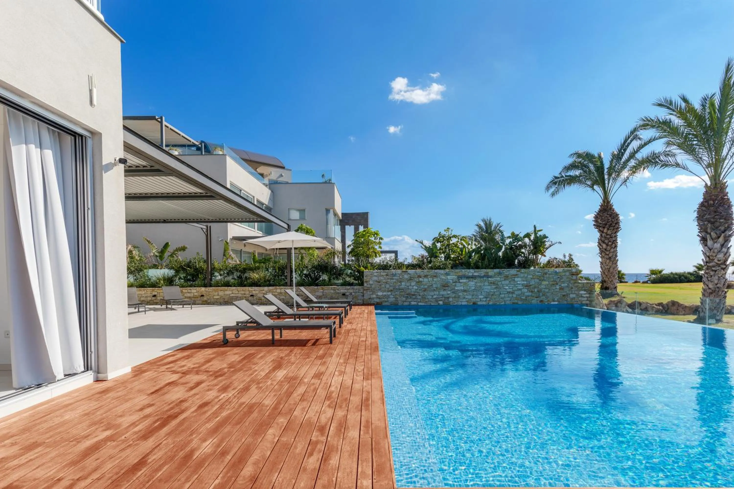 Property building in Vivo Mare Beachfront-Seaview Villas