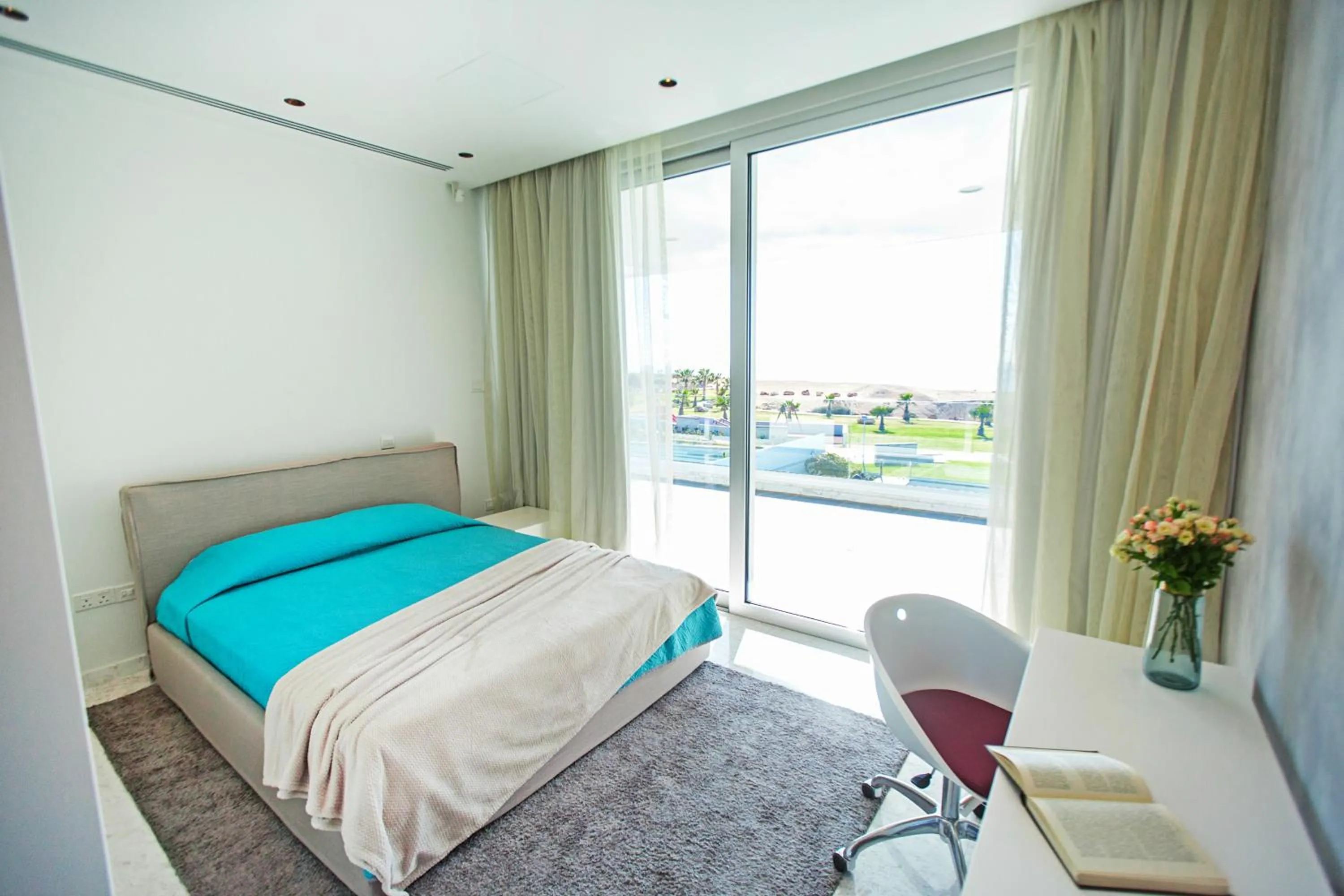 Bedroom, Bed in Vivo Mare Beachfront-Seaview Villas